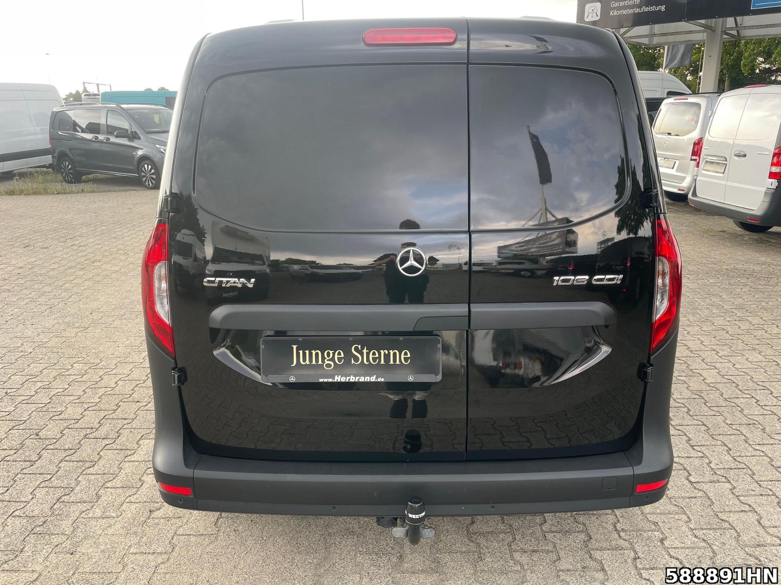 Fahrzeugabbildung Mercedes-Benz Citan 108 CDI *KLIMA*SHZ*AHK*HECKTÜREN*DAB*RFK*