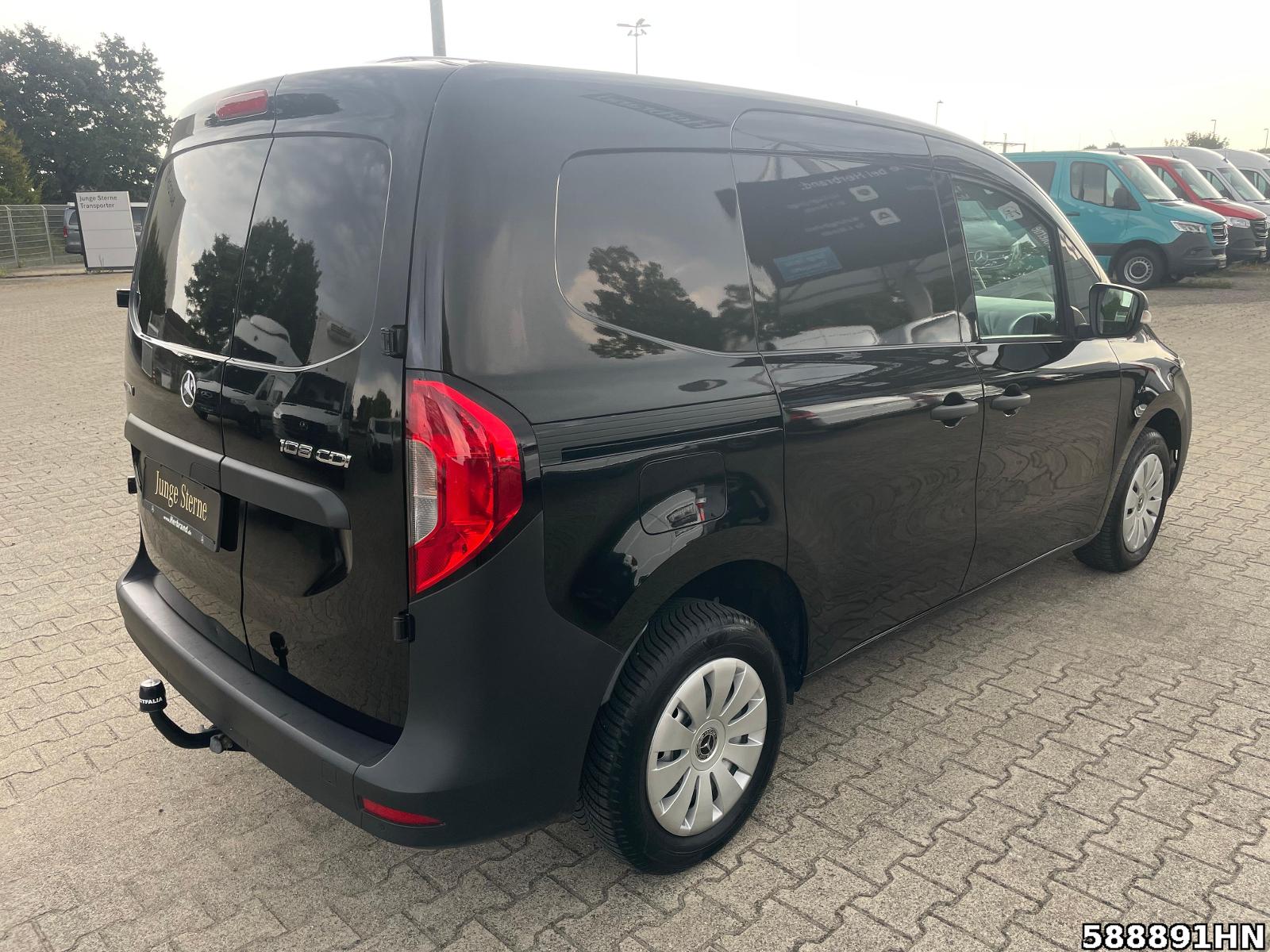 Fahrzeugabbildung Mercedes-Benz Citan 108 CDI *KLIMA*SHZ*AHK*HECKTÜREN*DAB*RFK*