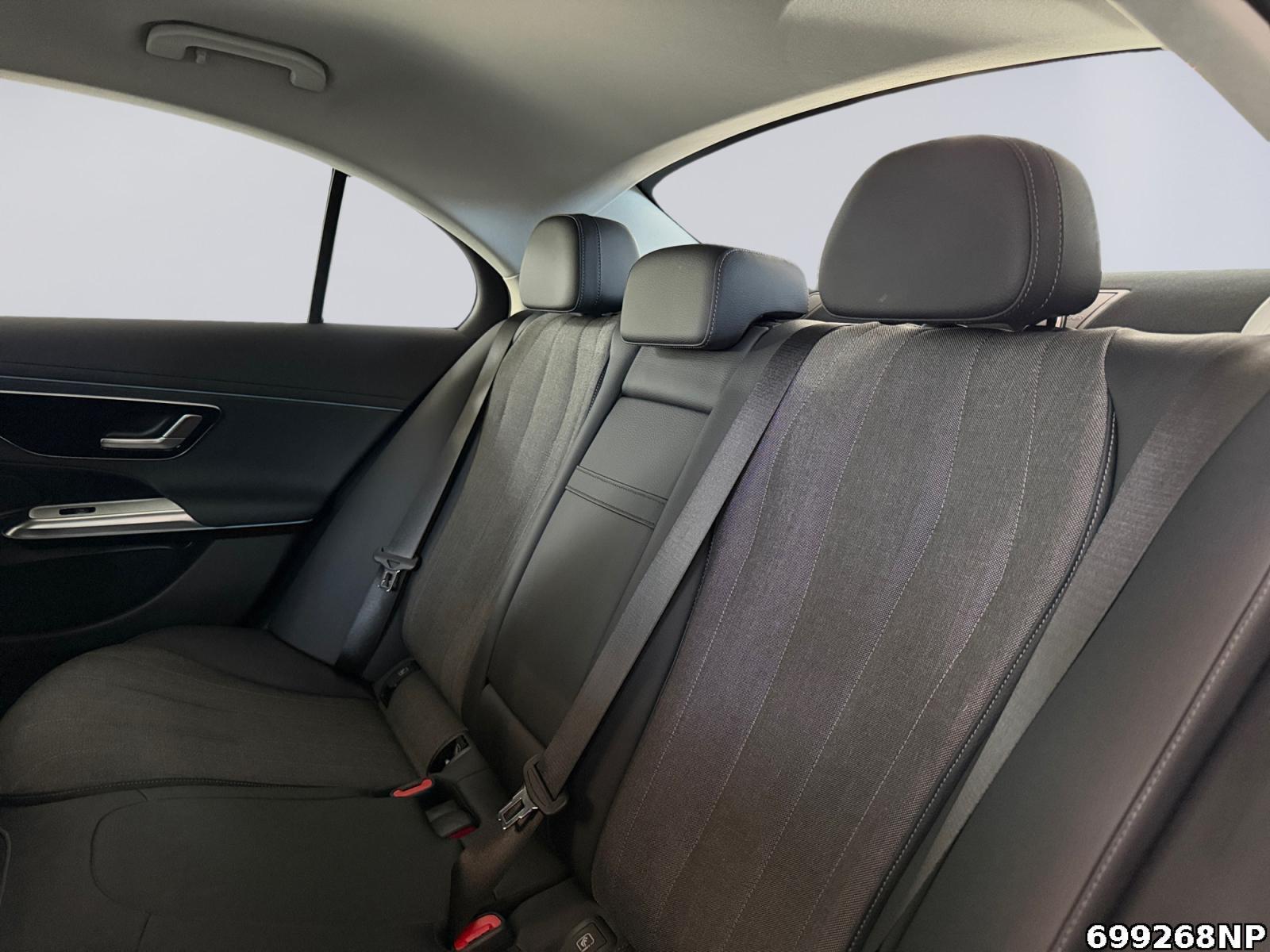 Fahrzeugabbildung Mercedes-Benz E 200 Avantgarde Distronic Rückfahrk. Lenkradhz