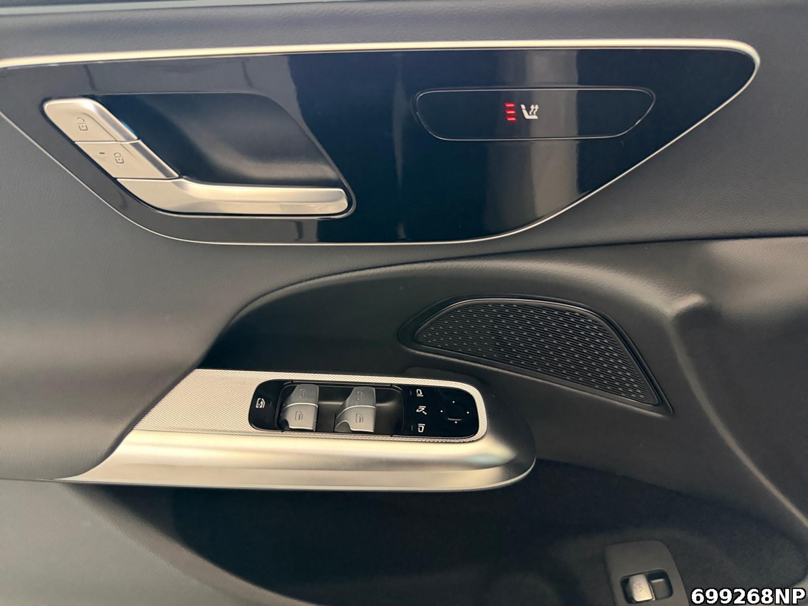 Fahrzeugabbildung Mercedes-Benz E 200 Avantgarde Distronic Rückfahrk. Lenkradhz