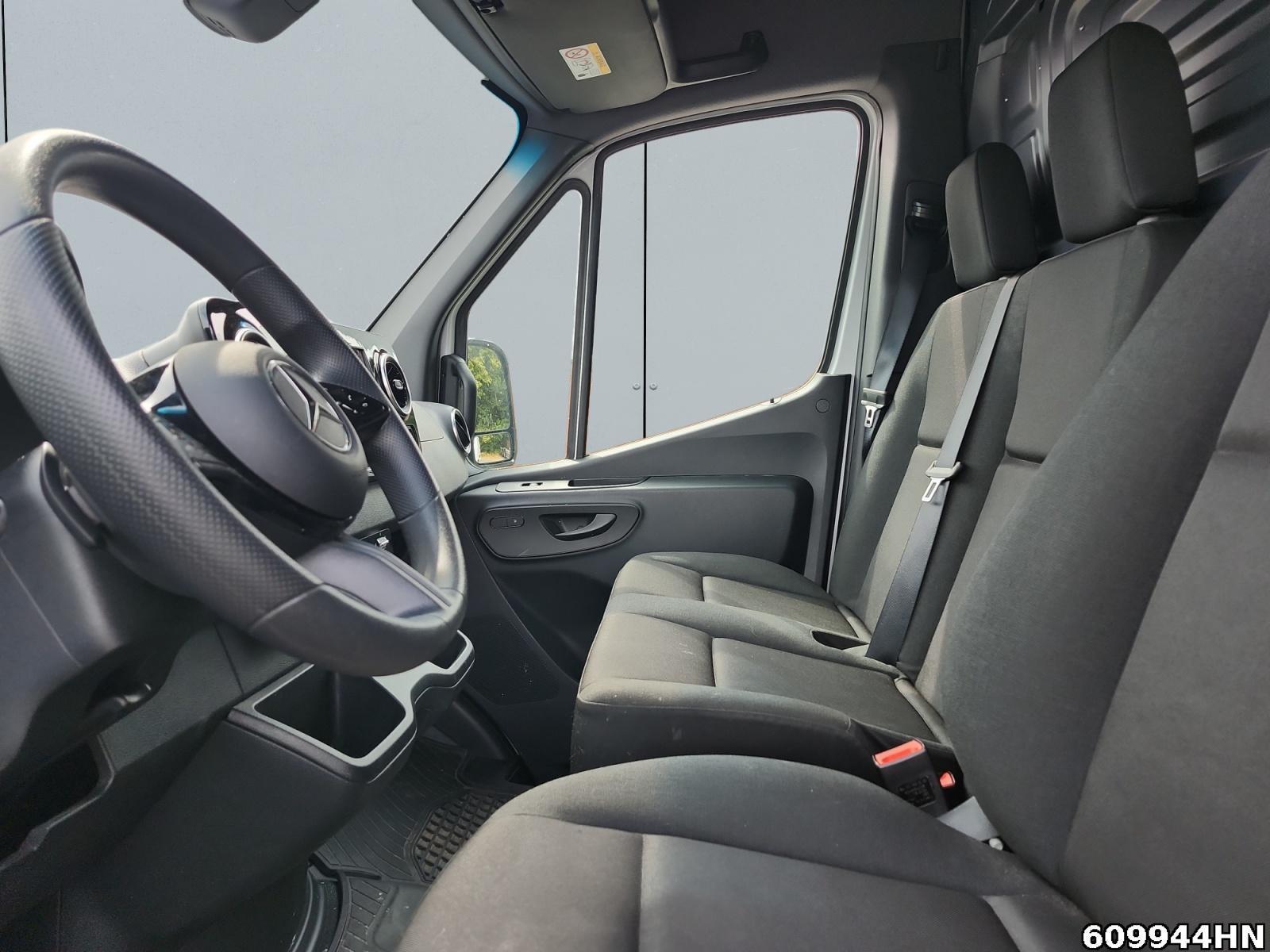 Fahrzeugabbildung Mercedes-Benz Sprinter 317 CDI Kasten PRO*XXL* Extralang*LED*