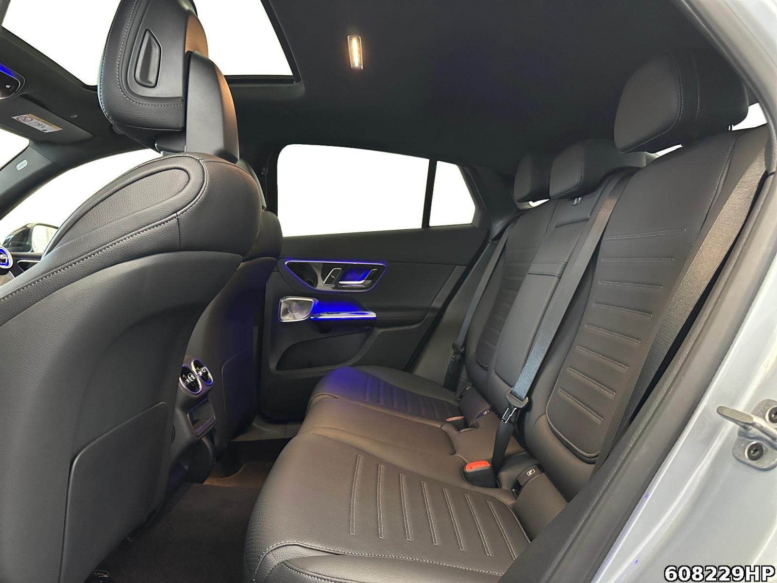 Fahrzeugabbildung Mercedes-Benz GLC 300 e 4M AMG Coupé Pano AHK BURMESTER Night
