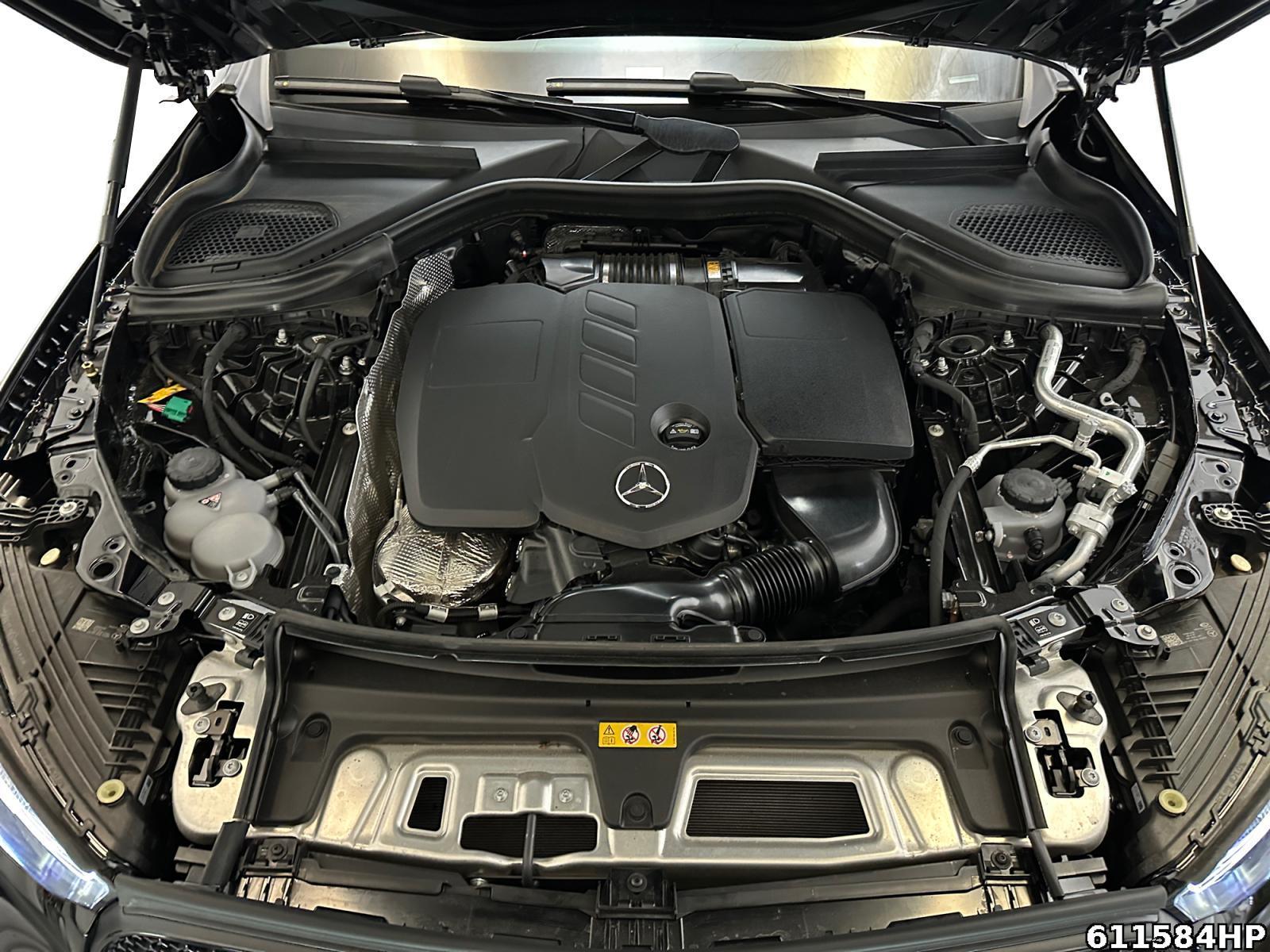 Fahrzeugabbildung Mercedes-Benz GLC 300 de 4M AMG Pano AHK DistronicMemory 360°