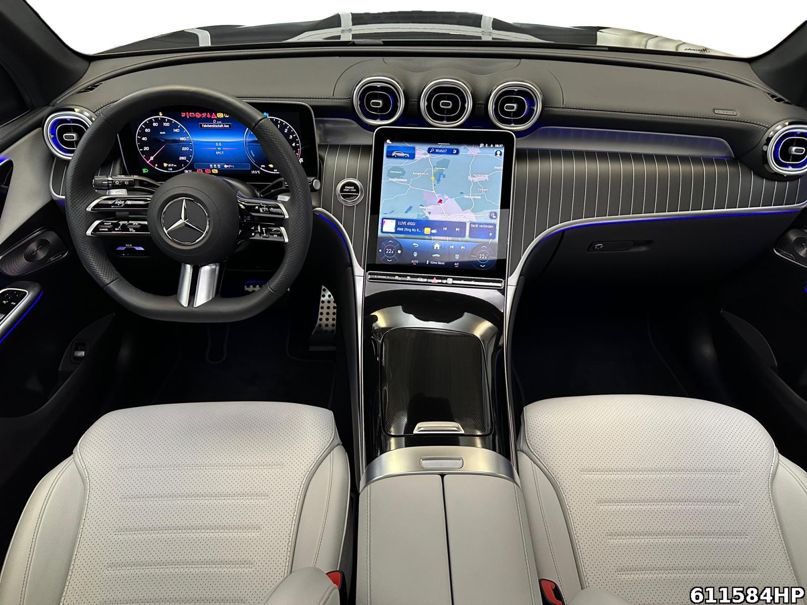 Fahrzeugabbildung Mercedes-Benz GLC 300 de 4M AMG Pano AHK DistronicMemory 360°