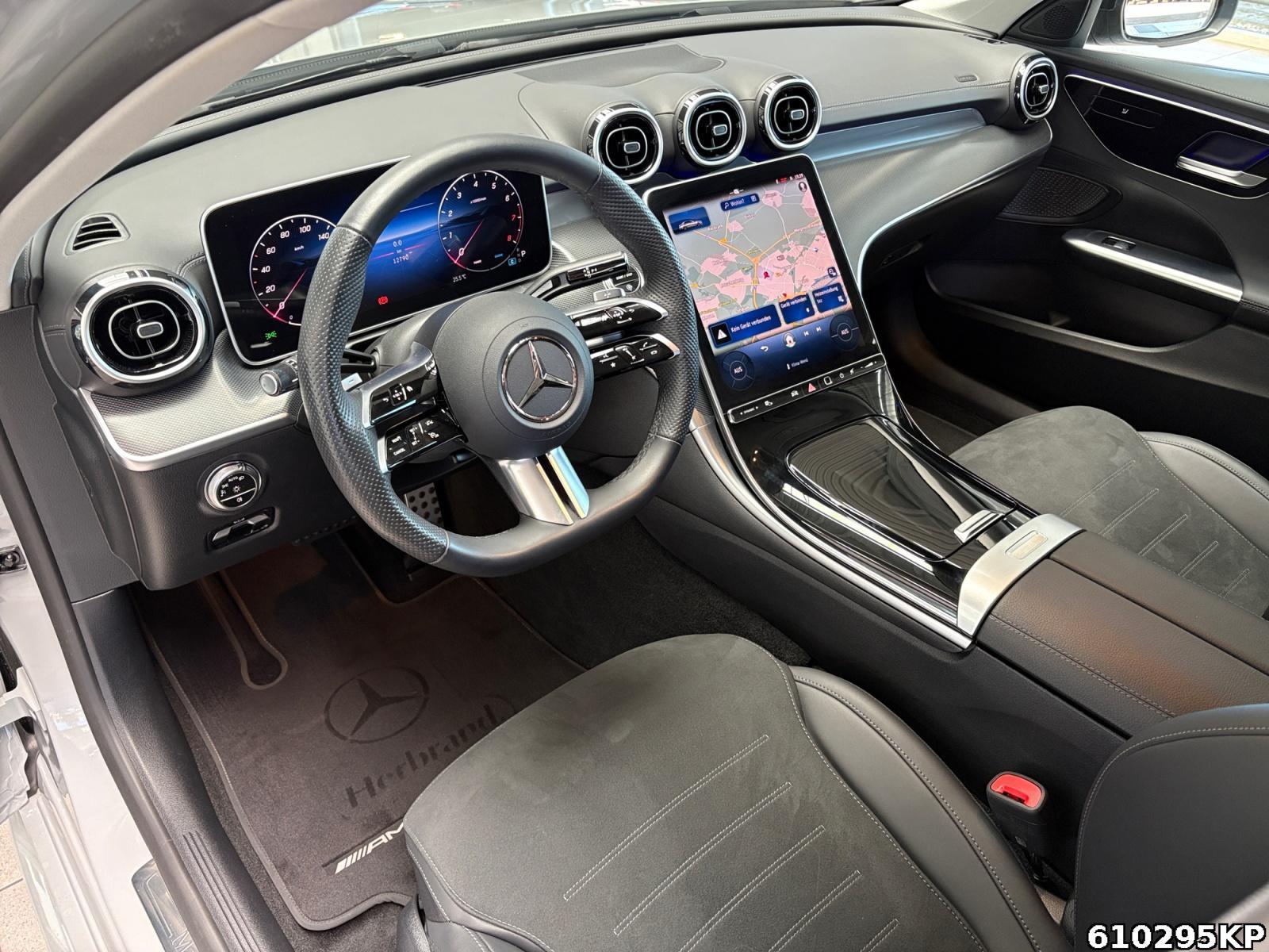 Fahrzeugabbildung Mercedes-Benz C 180 AMG Keyless Night Totw Kamera Carplay LED