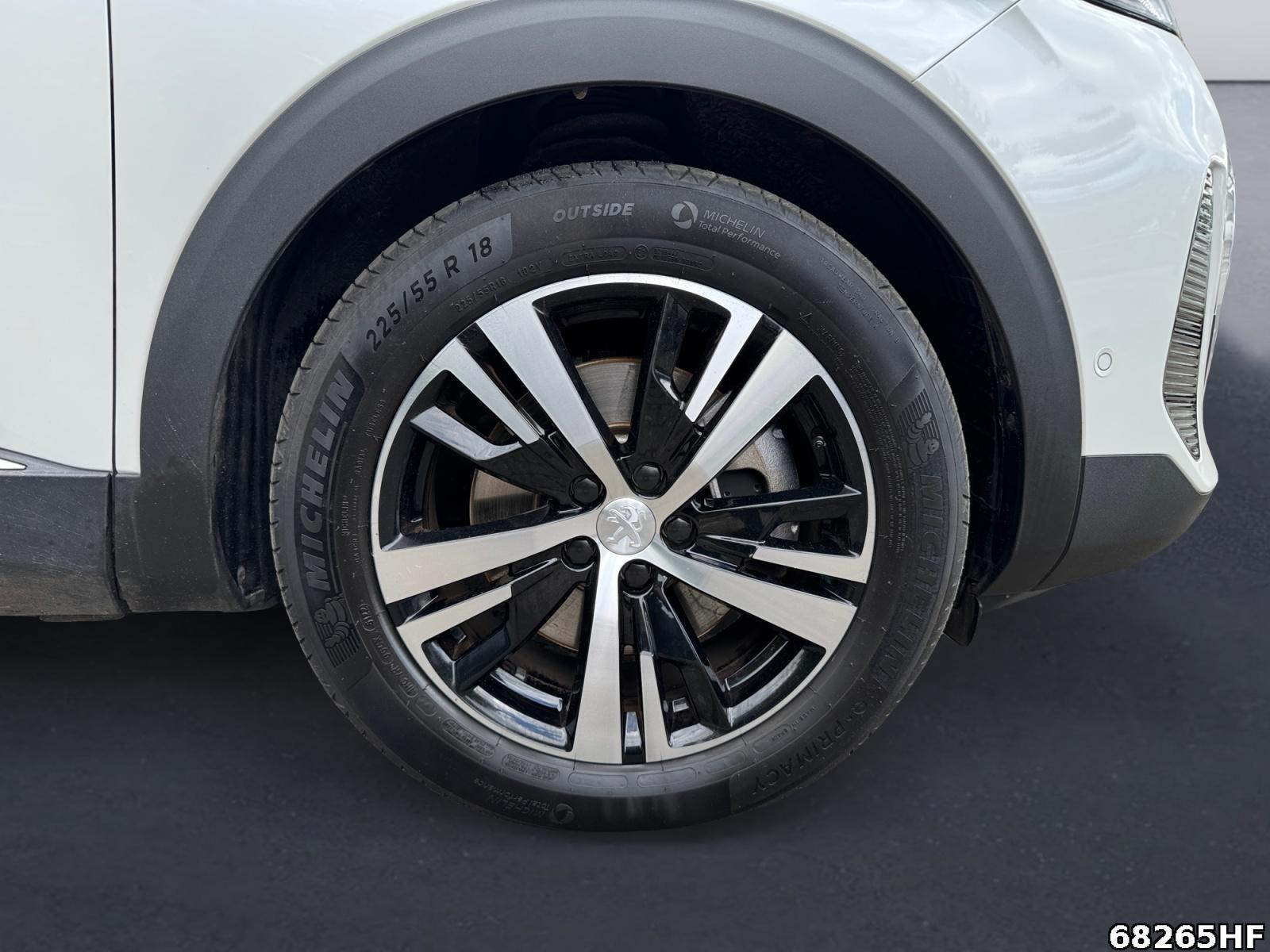 Fahrzeugabbildung Peugeot 3008 1.6 Hybrid 225 (Plug-In), GT
