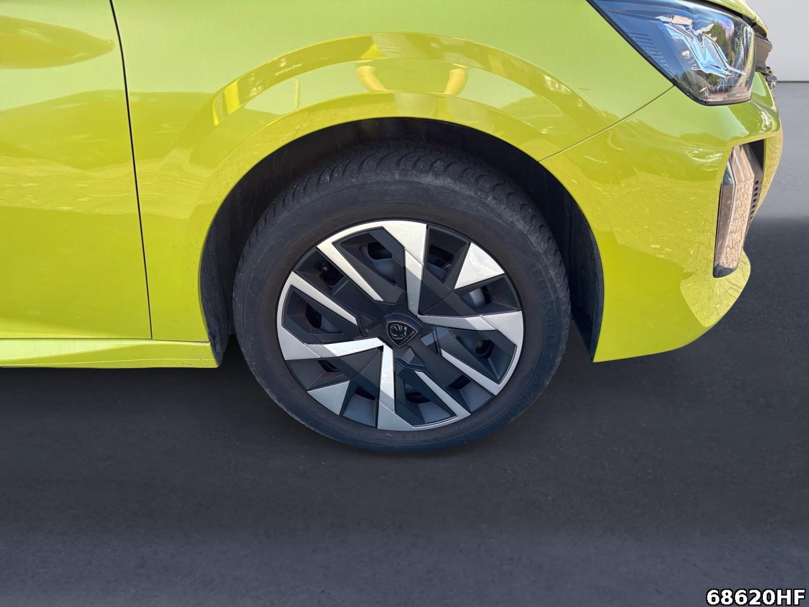 Fahrzeugabbildung Peugeot 208 1.2 Hybrid 100 Active (EURO 6e)