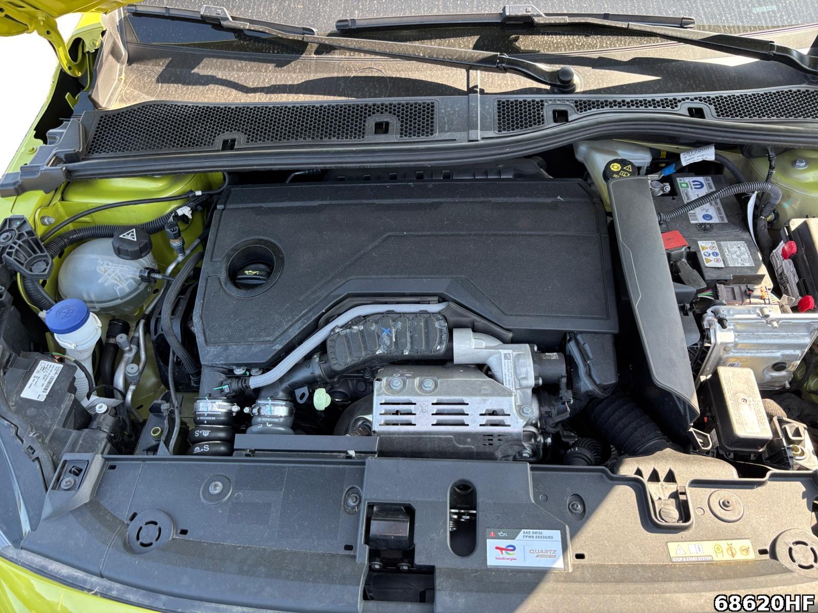 Fahrzeugabbildung Peugeot 208 1.2 Hybrid 100 Active (EURO 6e)