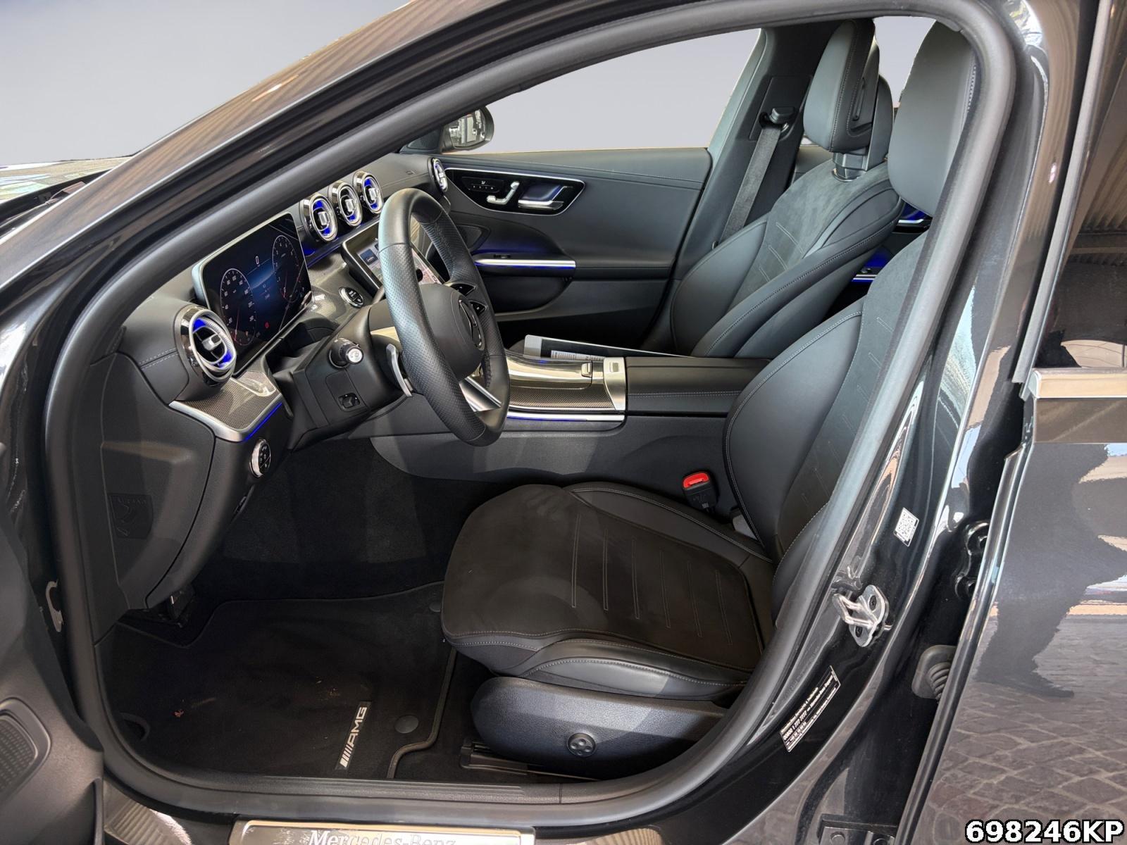 Fahrzeugabbildung Mercedes-Benz C 300 T AMG Line AHK 360° Digital Light Memory.