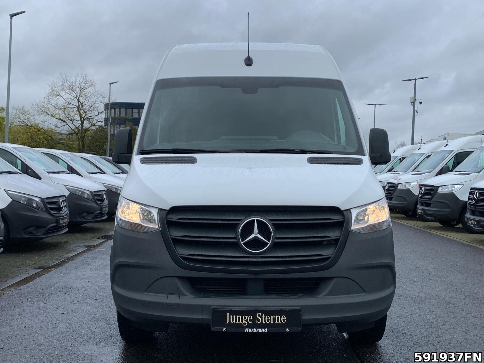 Fahrzeugabbildung Mercedes-Benz Sprinter 314 L2H2 *KLIMA*AHK 3,5*ELEKTR. TRITTST