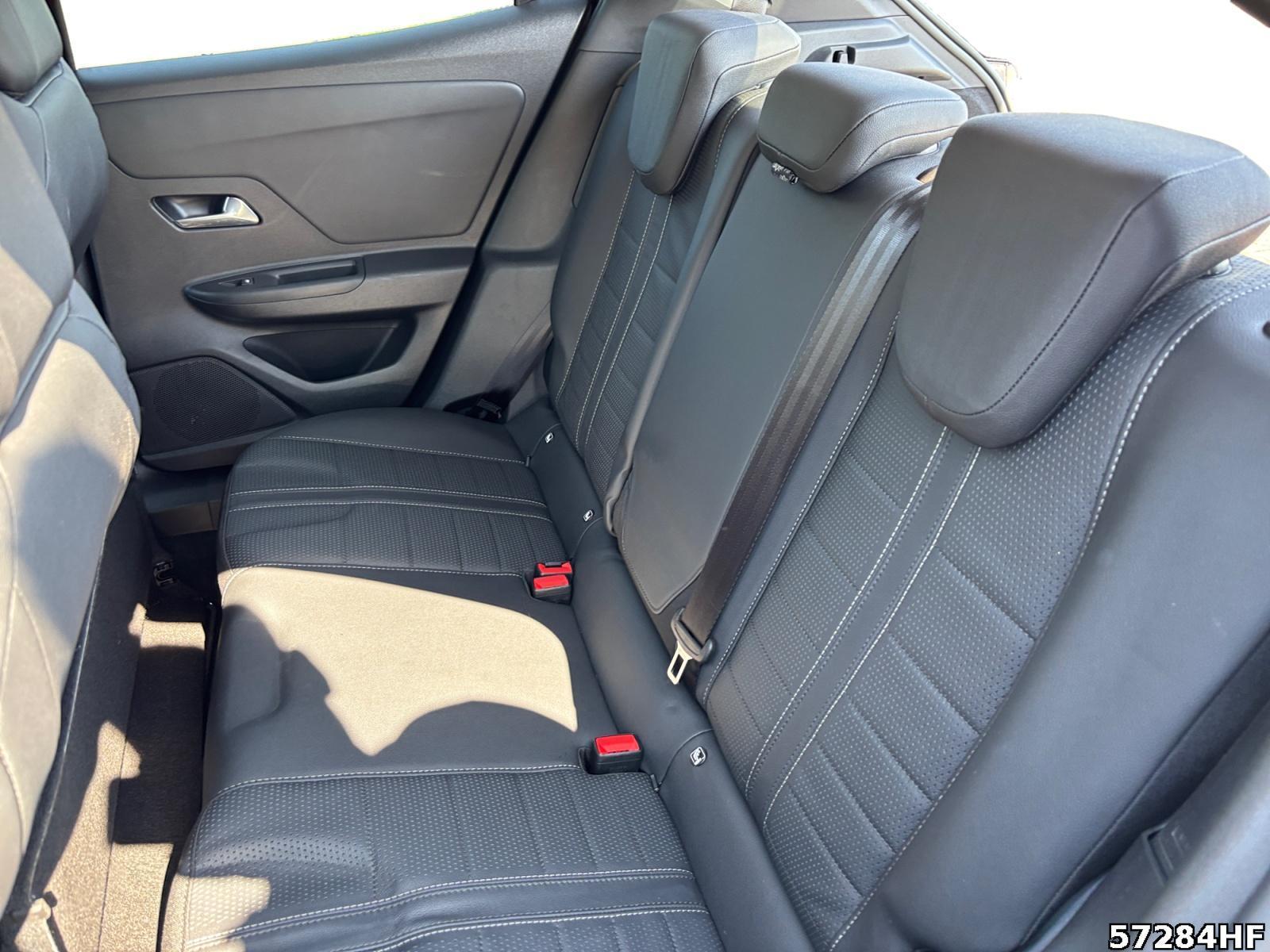 Fahrzeugabbildung Opel Mokka Elegance