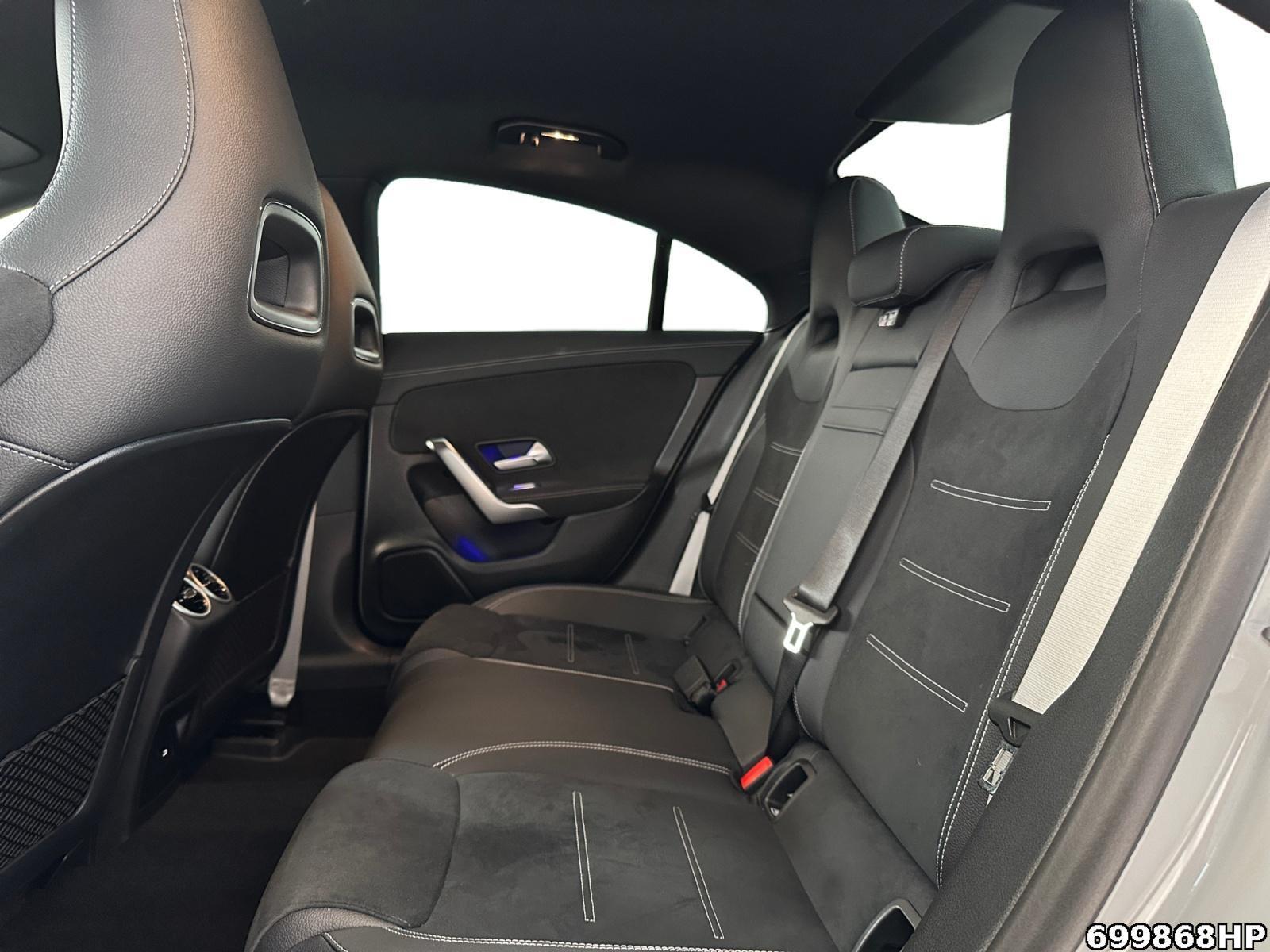 Fahrzeugabbildung Mercedes-Benz CLA 200 Coupé AMG Night DISTRONIC Kamera 19