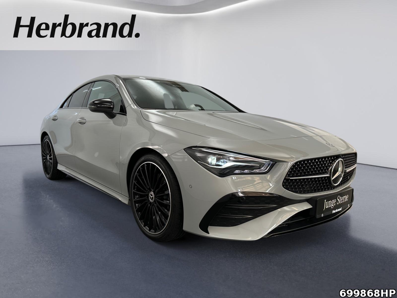 Fahrzeugabbildung Mercedes-Benz CLA 200 Coupé AMG Night DISTRONIC Kamera 19