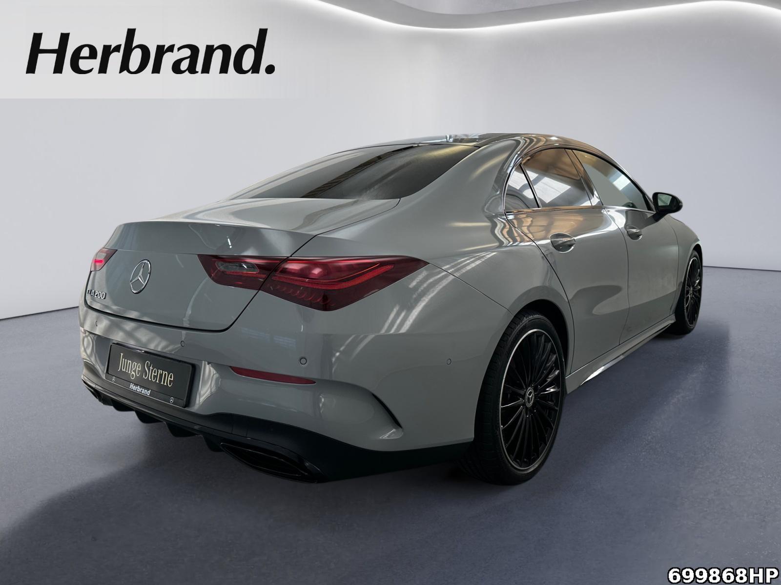 Fahrzeugabbildung Mercedes-Benz CLA 200 Coupé AMG Night DISTRONIC Kamera 19