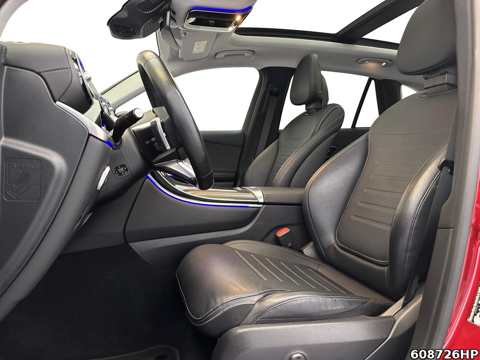 Fahrzeugabbildung Mercedes-Benz GLC 200 AMG Night Pano Digital-Light Memory 360