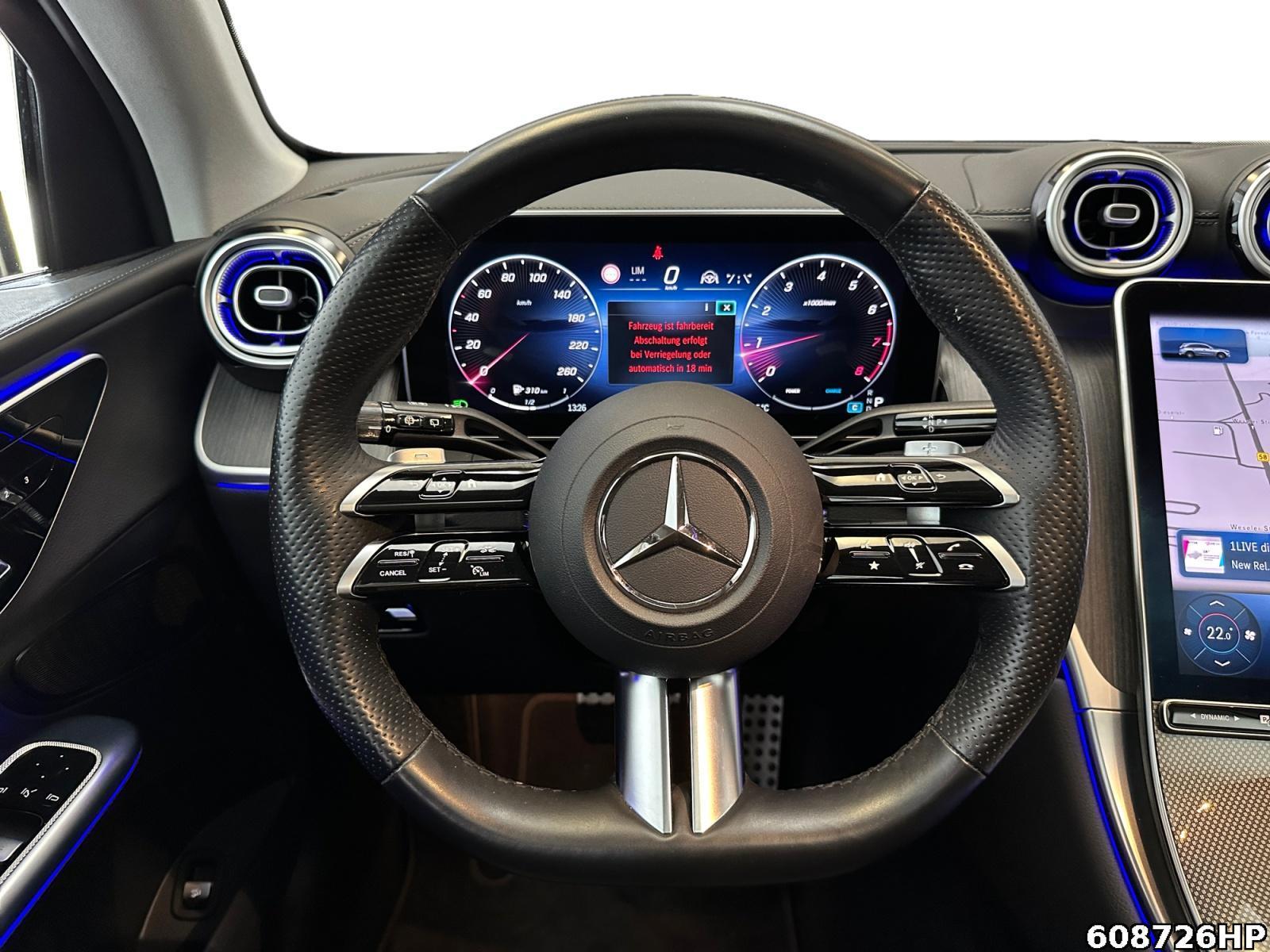 Fahrzeugabbildung Mercedes-Benz GLC 200 AMG Night Pano Digital-Light Memory 360