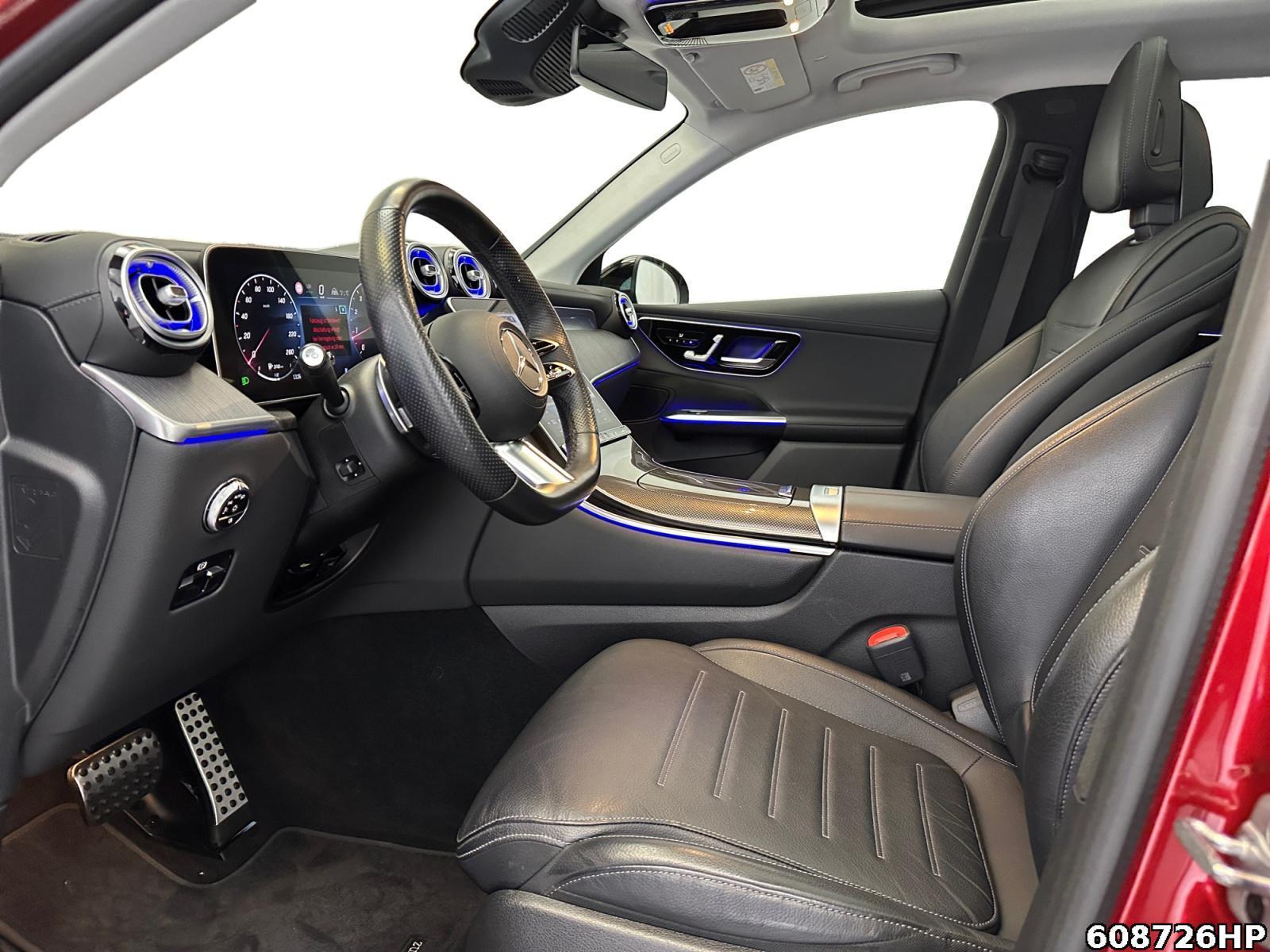 Fahrzeugabbildung Mercedes-Benz GLC 200 AMG Night Pano Digital-Light Memory 360