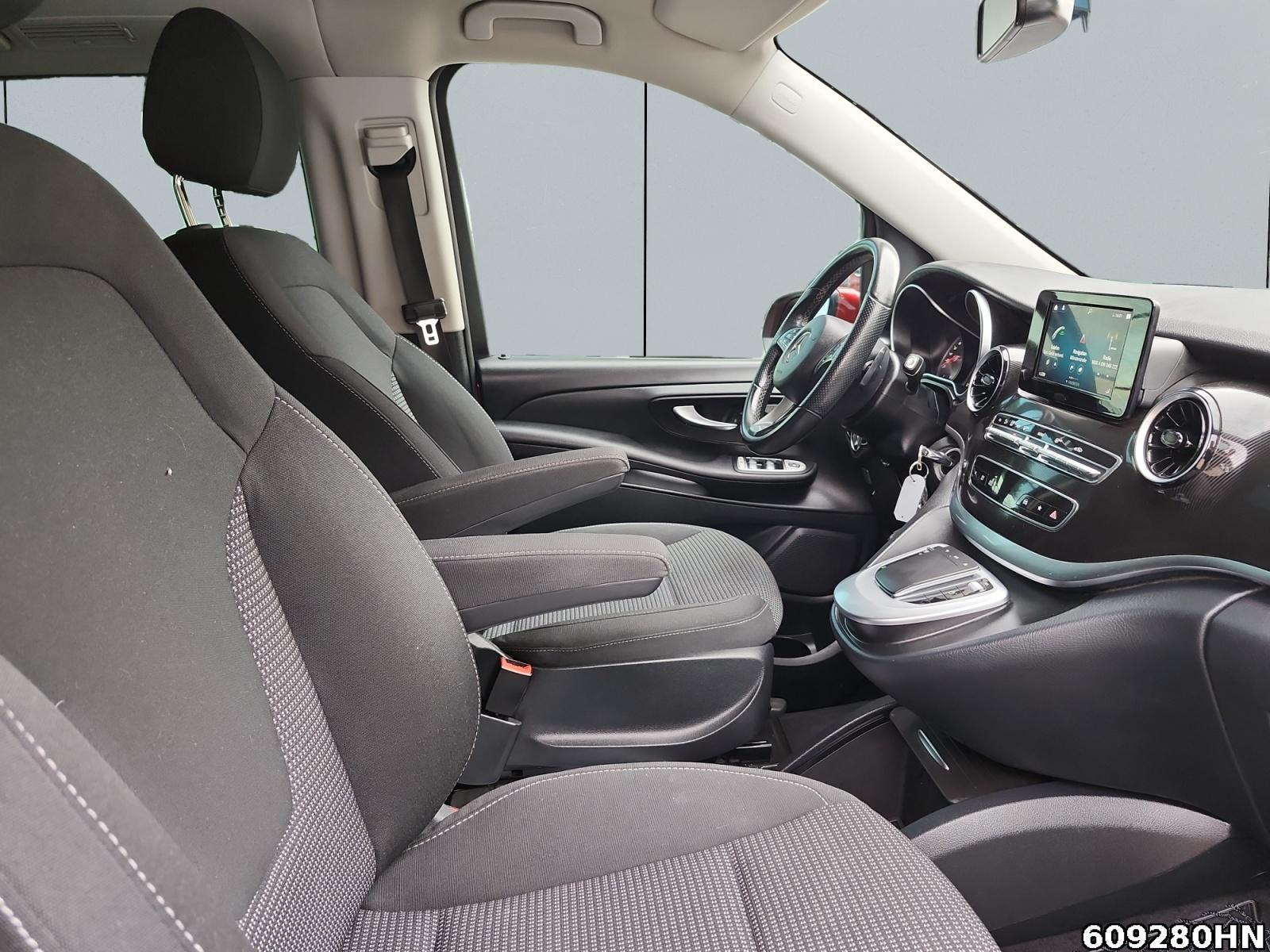 Fahrzeugabbildung Mercedes-Benz V 220 Edition*kompakt*Navi*LED*Kamera*6-Sitzer*