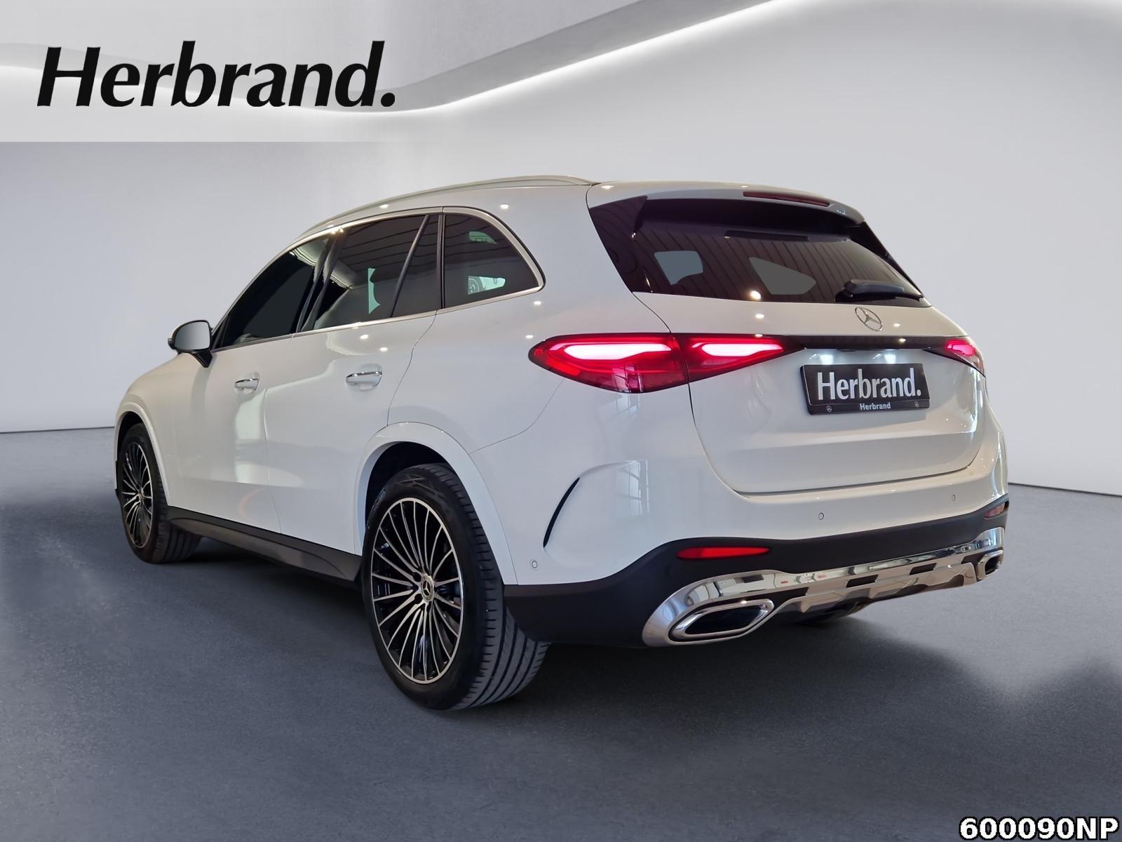 Fahrzeugabbildung Mercedes-Benz GLC 300 d 4M AMG Pano AHK DIGITAL LIGHT Memory