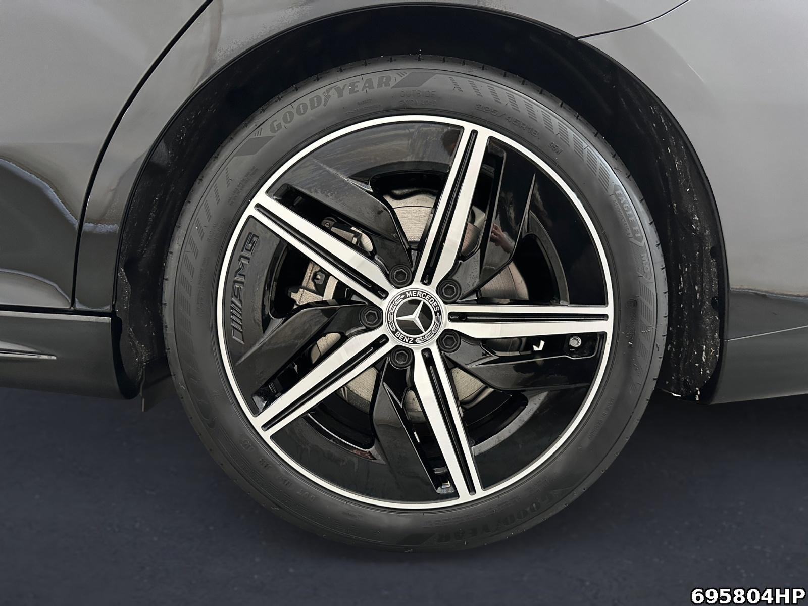 Fahrzeugabbildung Mercedes-Benz CLA 200 +AMG+PANO+MULTIBEAM+360KAM+NEUESMODELL+