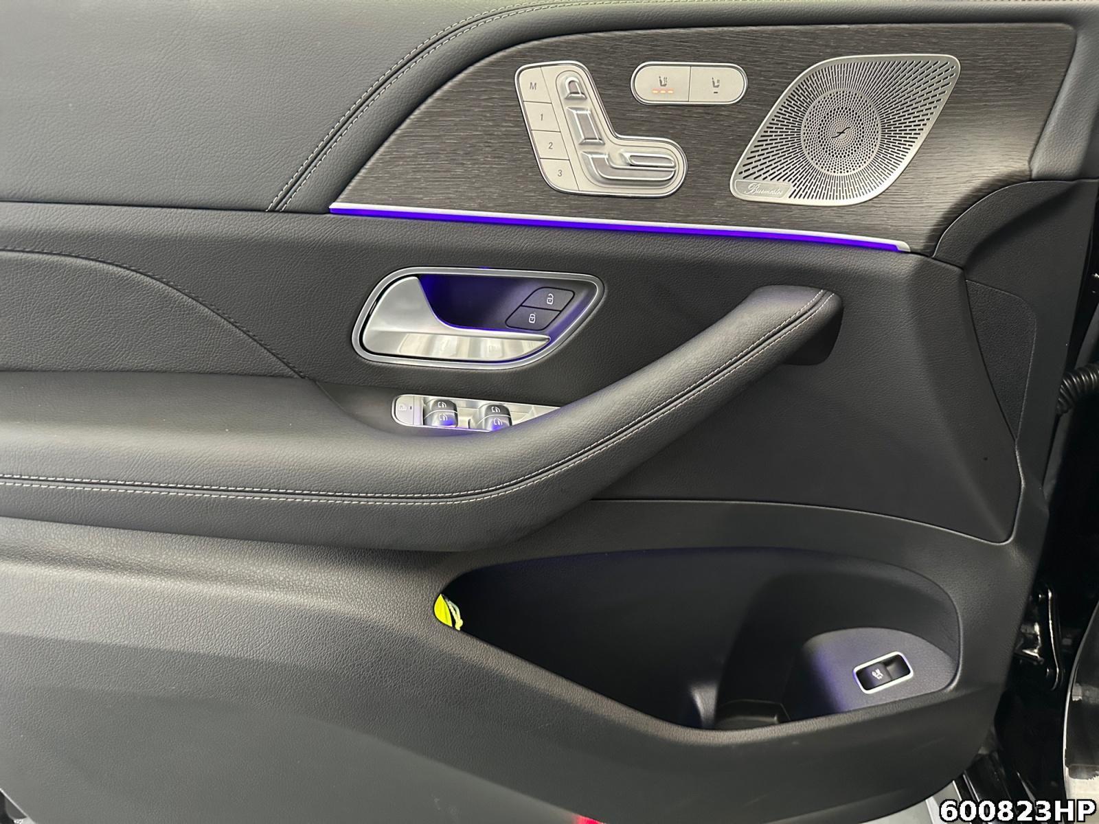 Fahrzeugabbildung Mercedes-Benz GLE 450 AMG d 4M AMG Night Multibeam AHK Distronic