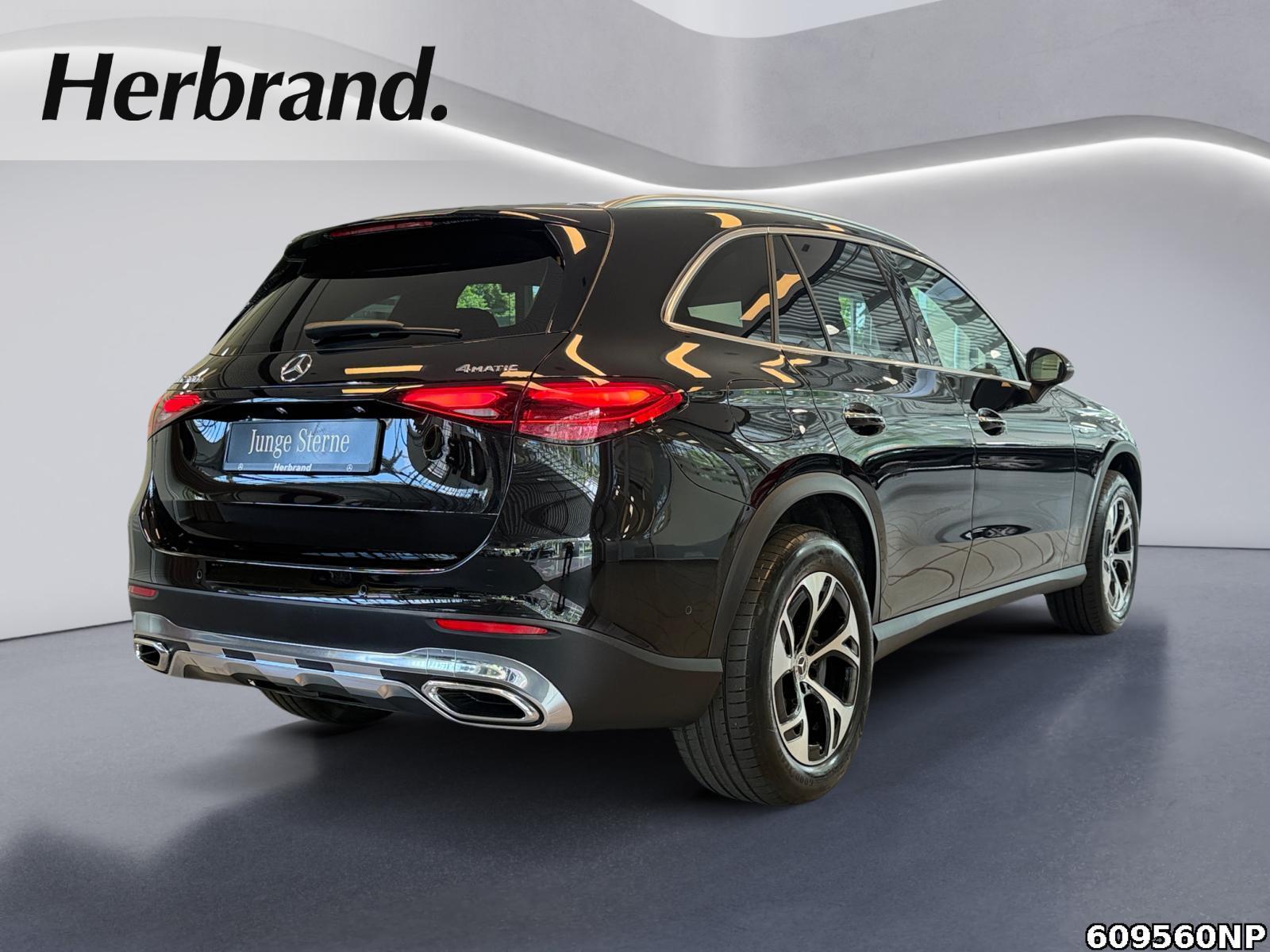 Fahrzeugabbildung Mercedes-Benz GLC 300 e 4M Avantgarde AHK DIGITAL LIGHT 360°.