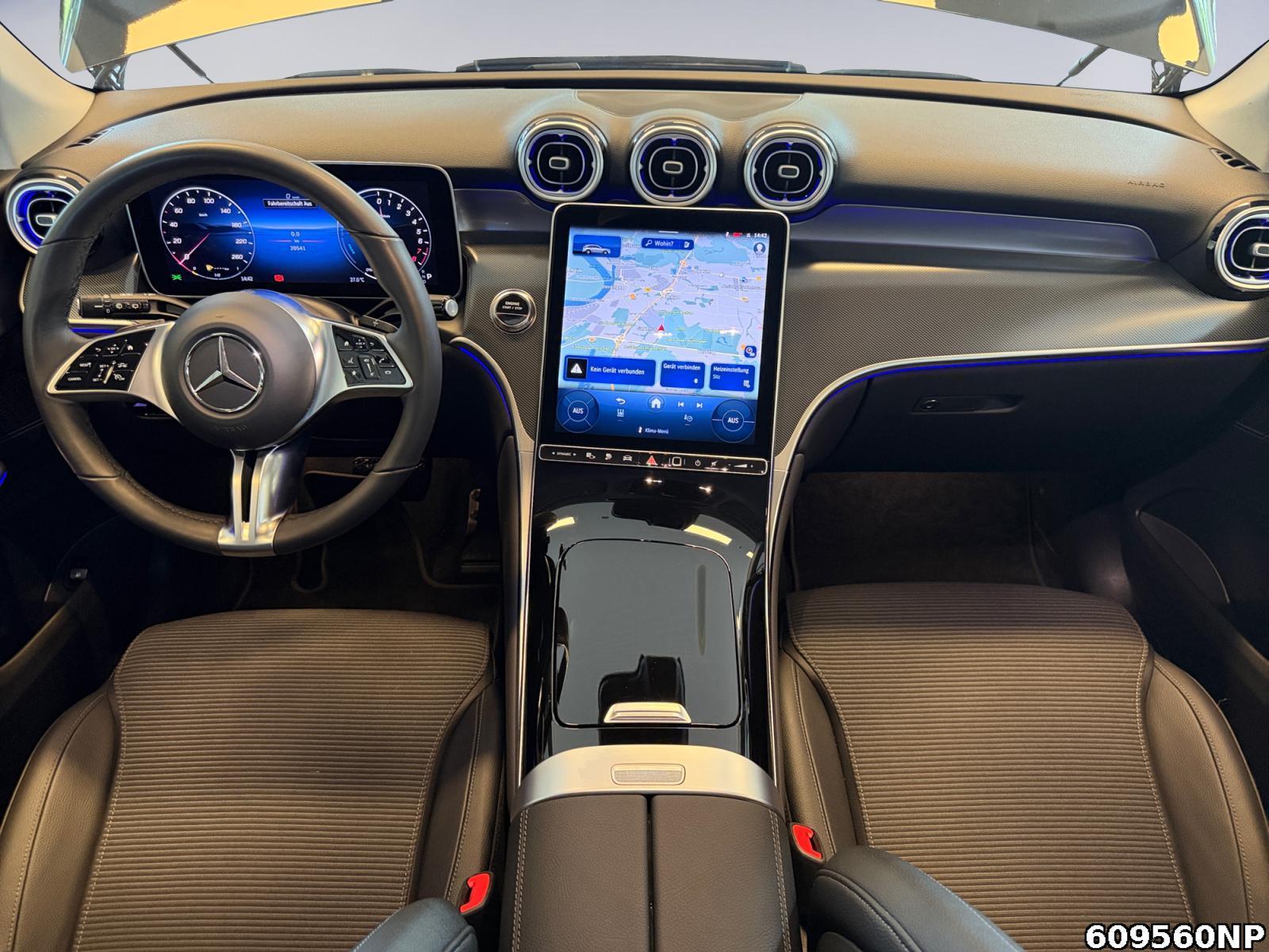 Fahrzeugabbildung Mercedes-Benz GLC 300 e 4M Avantgarde AHK DIGITAL LIGHT 360°.