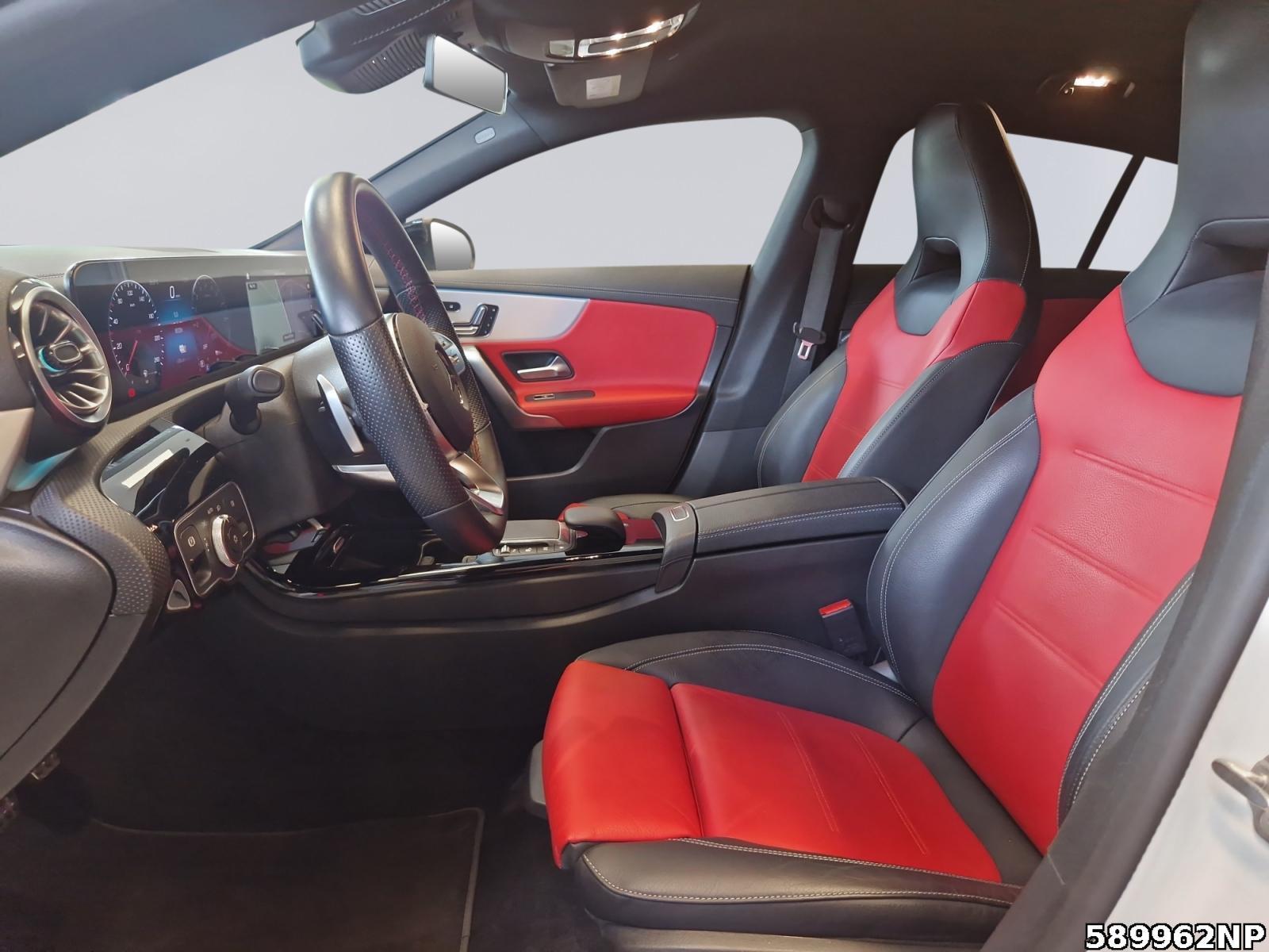 Fahrzeugabbildung Mercedes-Benz CLA 250 Shooting Brake e AMG Leder Night 360