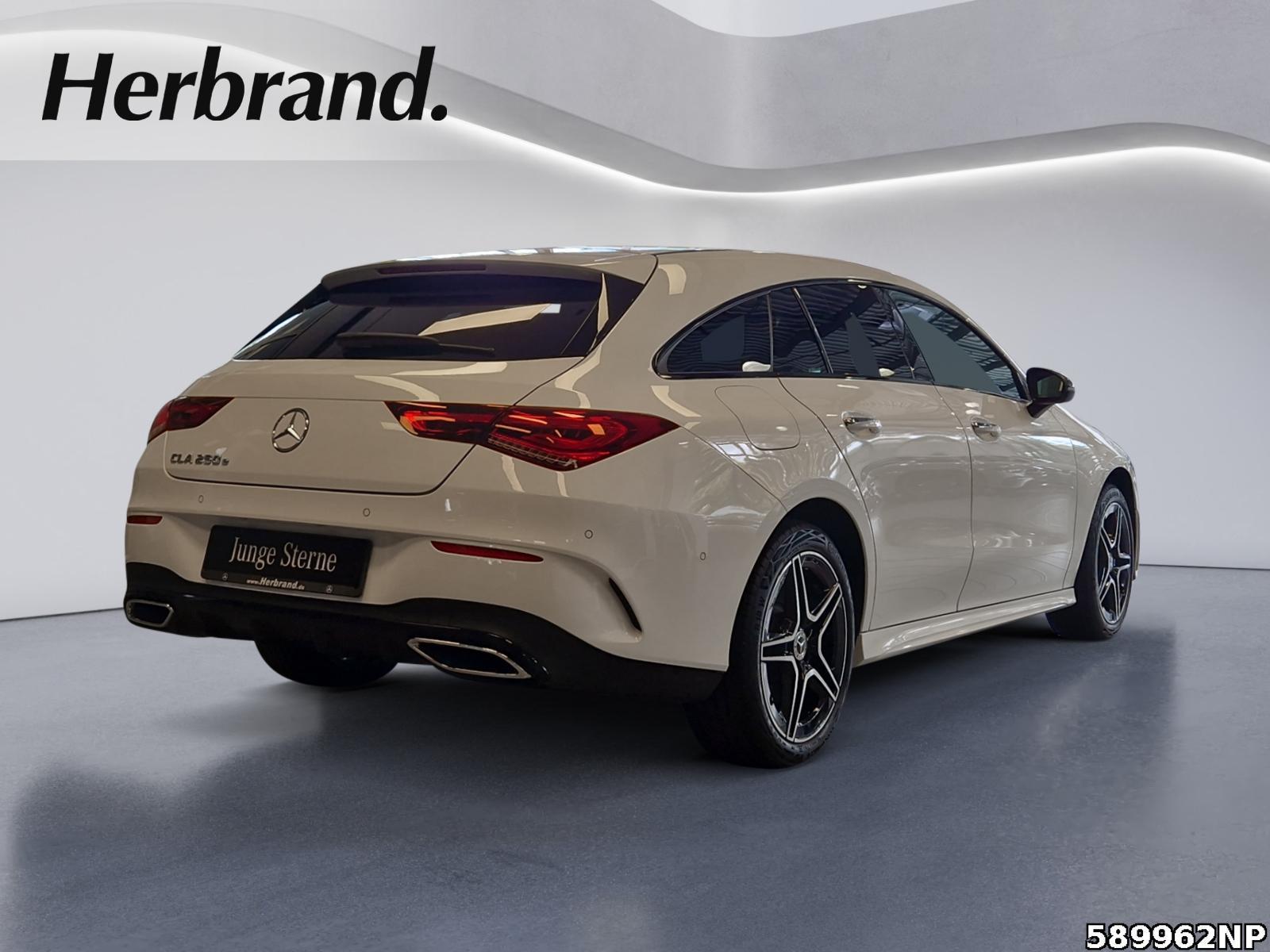 Fahrzeugabbildung Mercedes-Benz CLA 250 Shooting Brake e AMG Leder Night 360