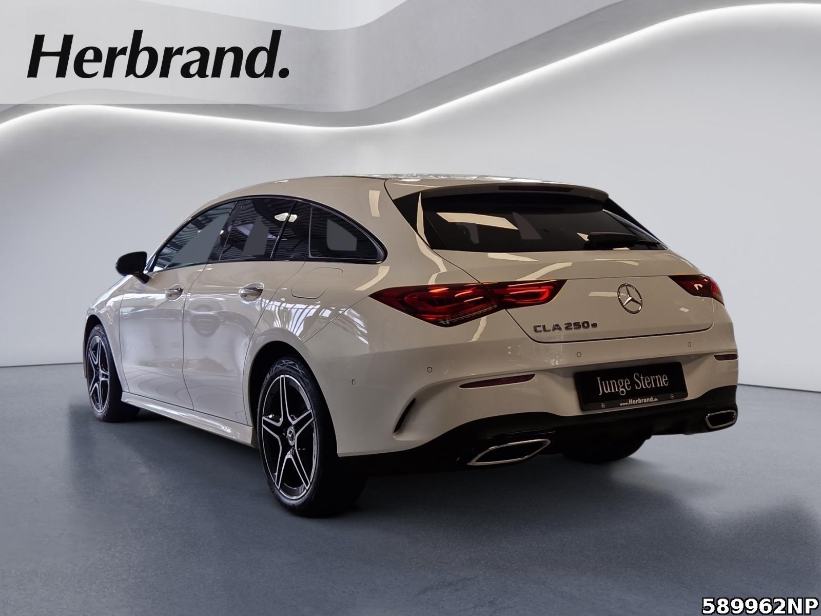 Fahrzeugabbildung Mercedes-Benz CLA 250 Shooting Brake e AMG Leder Night 360