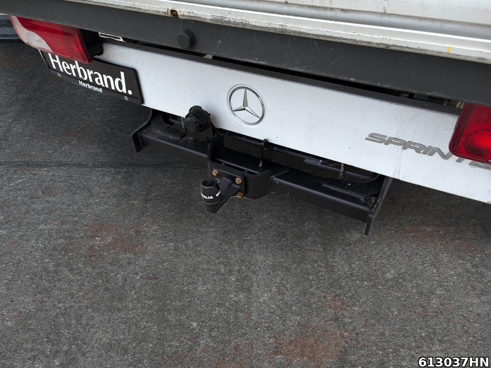 Fahrzeugabbildung Mercedes-Benz Sprinter 315 CDI *Maxi DoKa*AHK3,5t*Klima*SHZ*