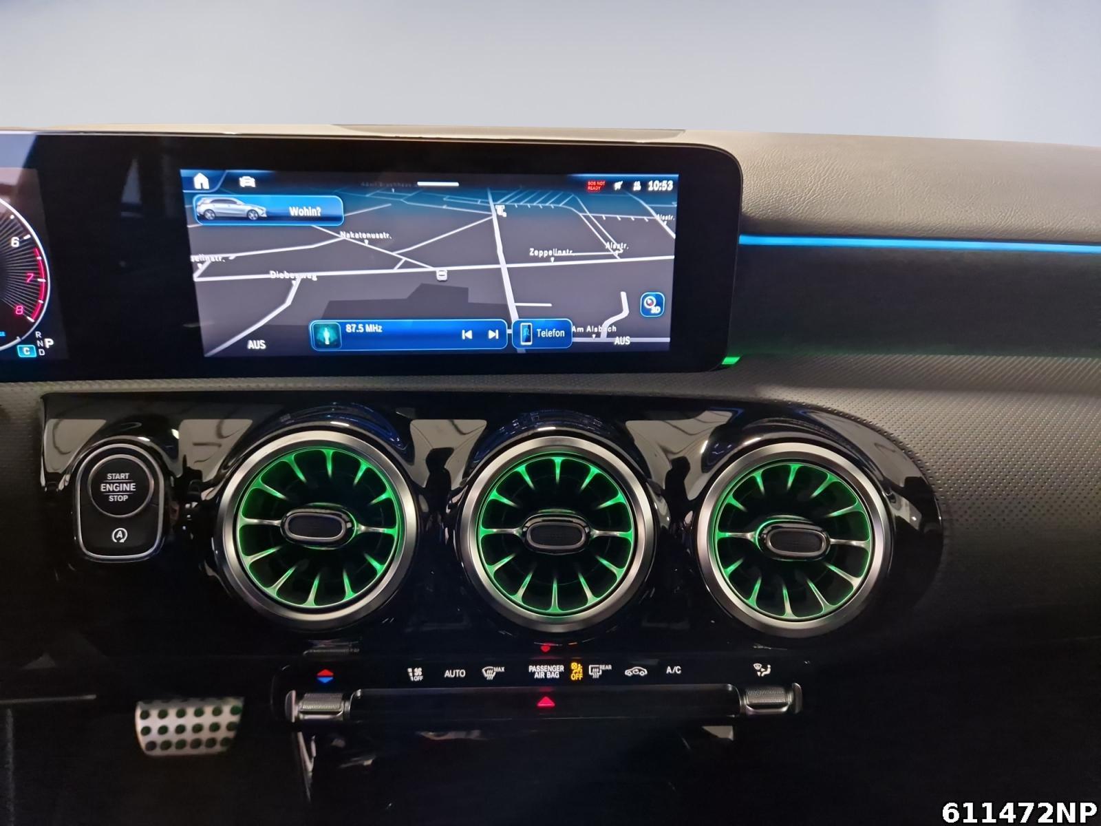 Fahrzeugabbildung Mercedes-Benz A 180 AMG LED Ambiente 360° Totwinkel Keyless