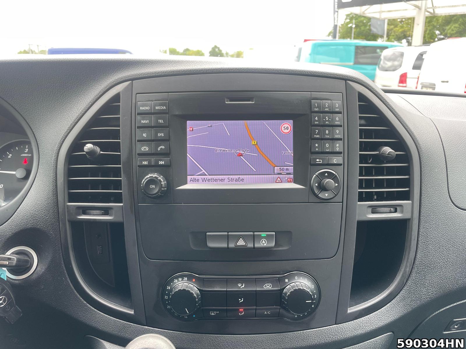 Fahrzeugabbildung Mercedes-Benz Vito 114 CDI *Klima*AHK*8-Sitzer*Navi*Tempomat*