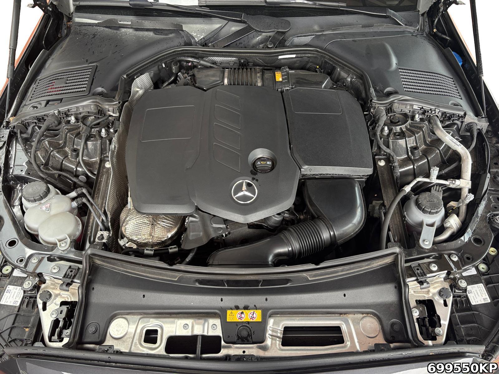 Fahrzeugabbildung Mercedes-Benz C 220 d T Avantgarde AHK Lenkradhzg Kamera LED