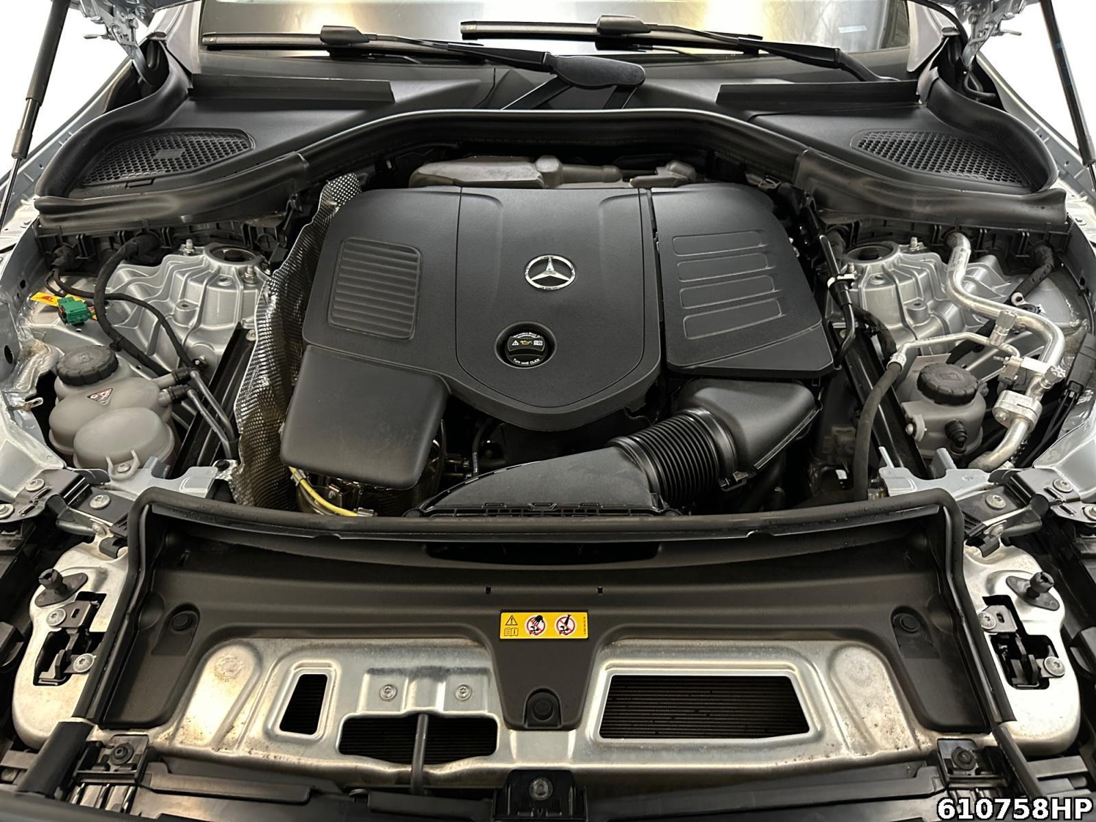 Fahrzeugabbildung Mercedes-Benz GLC 300 e 4M AMG Pano AHK 360° Burmester Memory