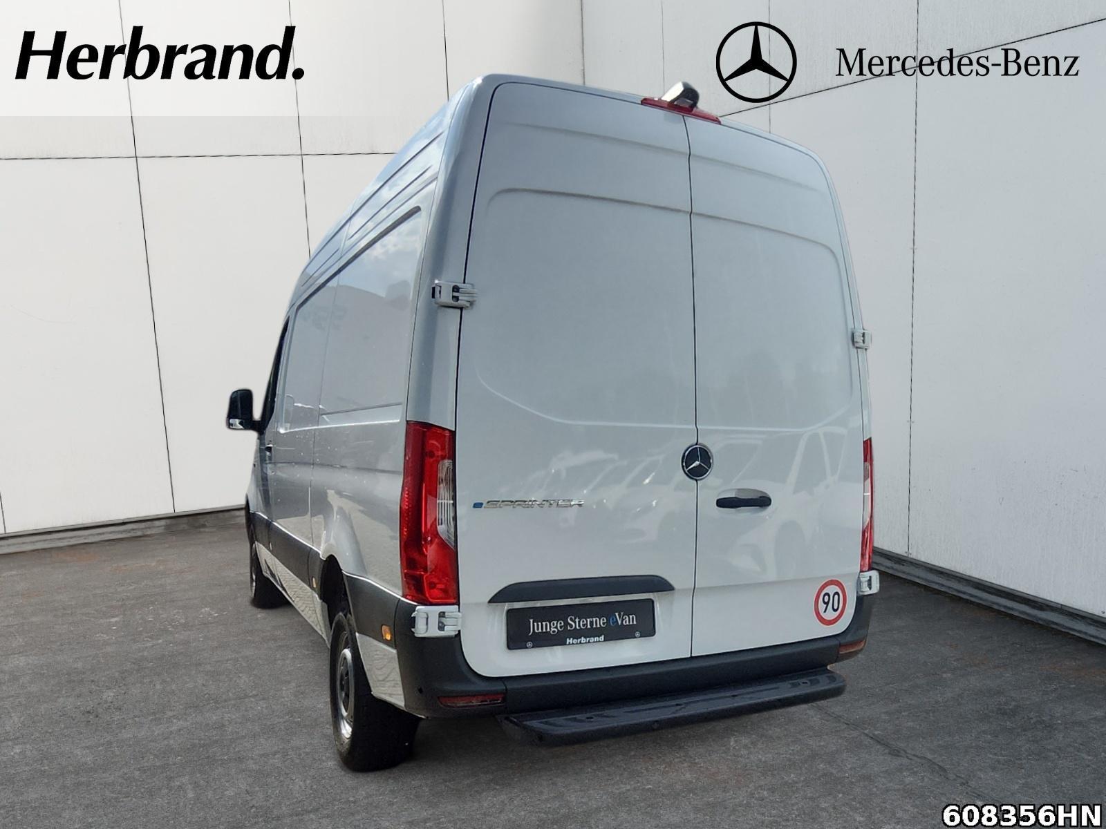 Fahrzeugabbildung Mercedes-Benz eSprinter 414 Kasten*L2H2*BOTT Regale*LED*TOP!