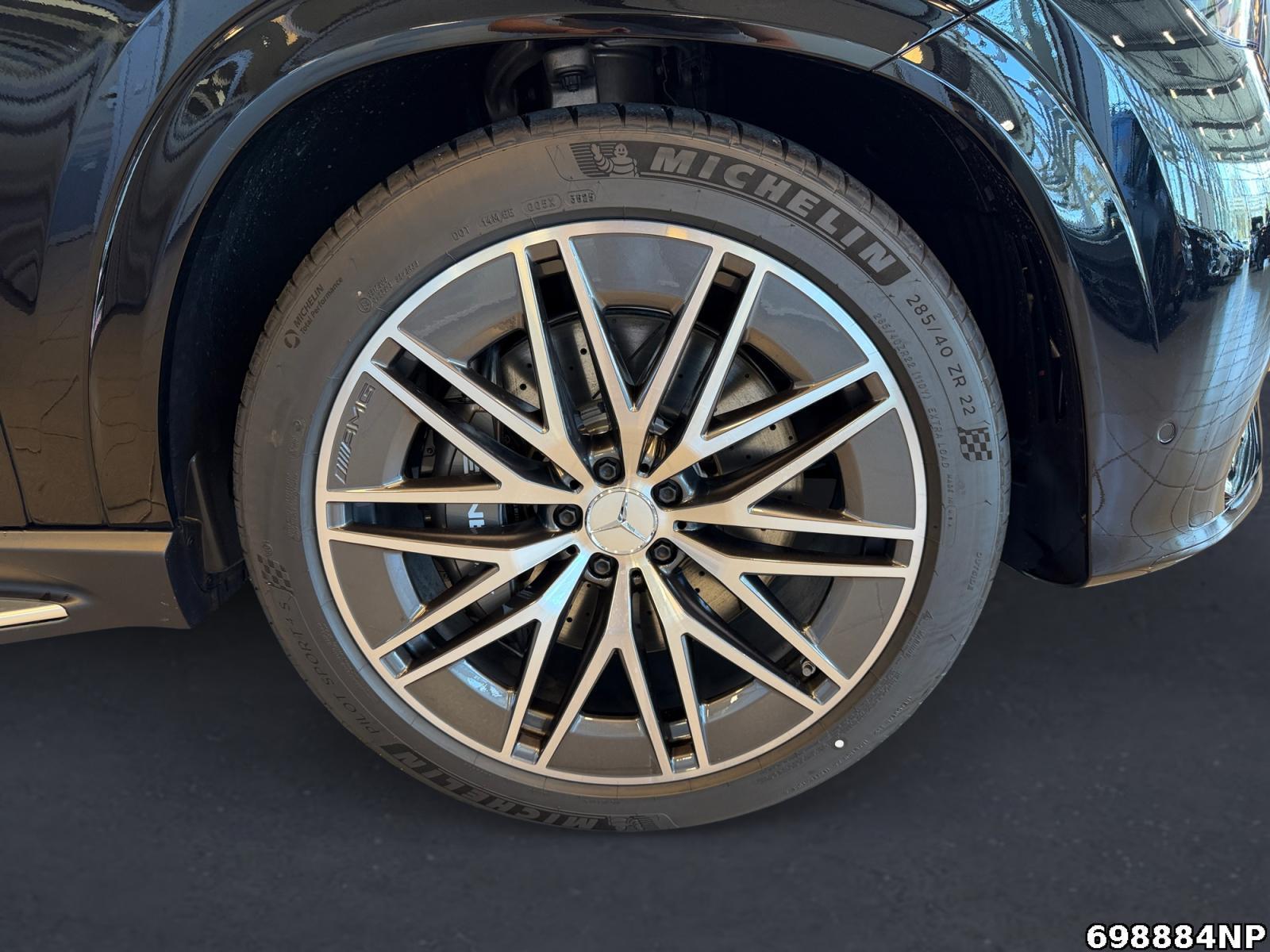 Fahrzeugabbildung Mercedes-Benz GLE 53 AMG HYBRID 4MATIC+ AHK+22