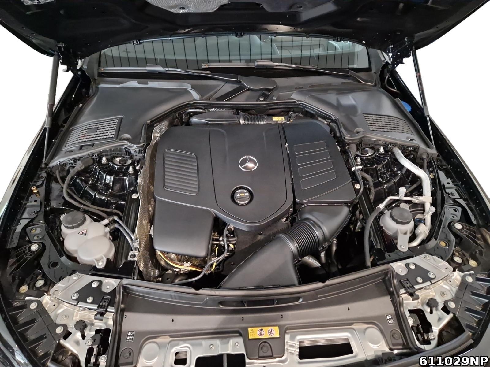 Fahrzeugabbildung Mercedes-Benz CLE 300 4M Edition AMG Advanced+ Burmester 360°