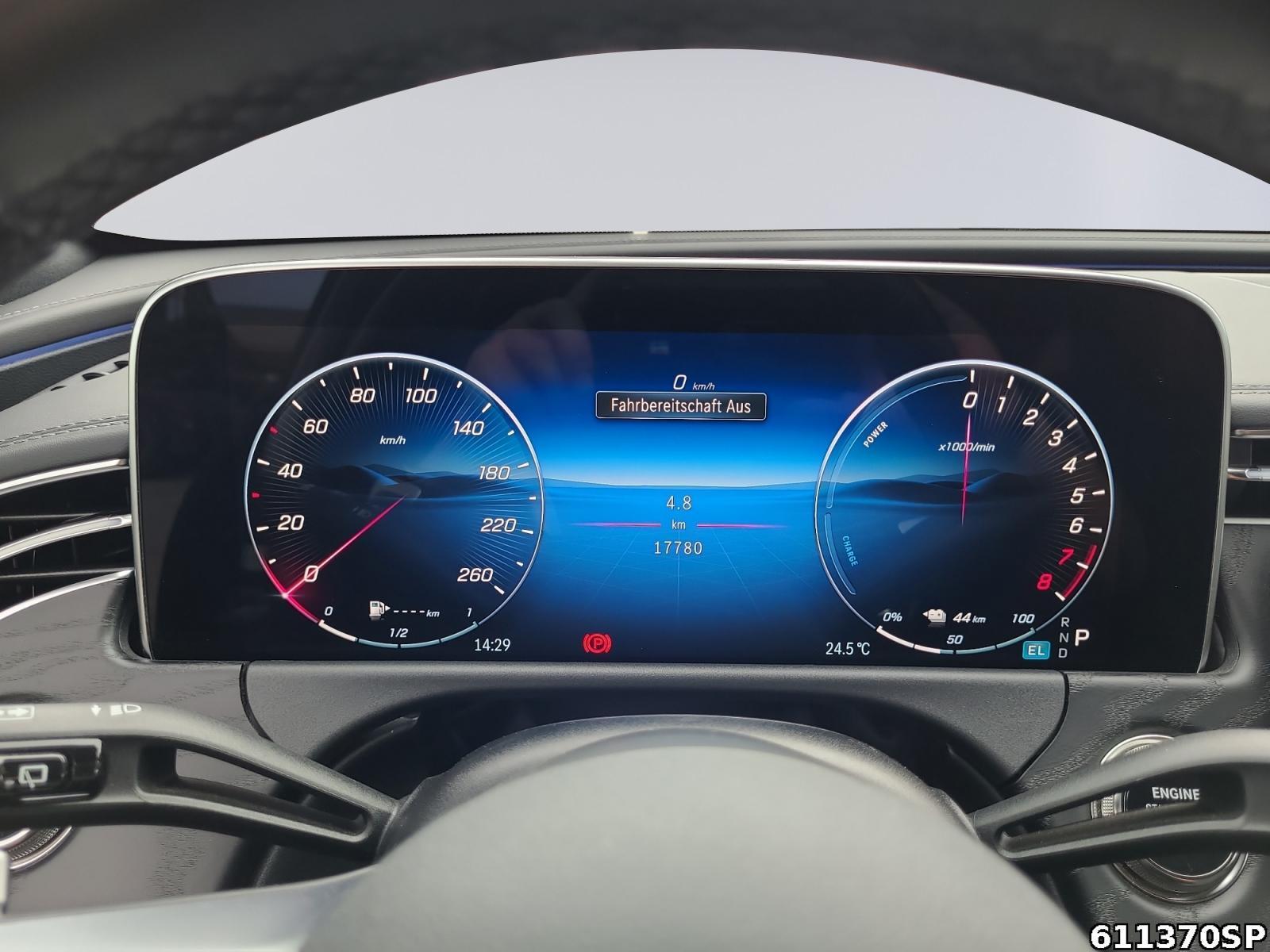 Fahrzeugabbildung Mercedes-Benz E 300 e T AMG AHK NightDistronic Keyless Kamera