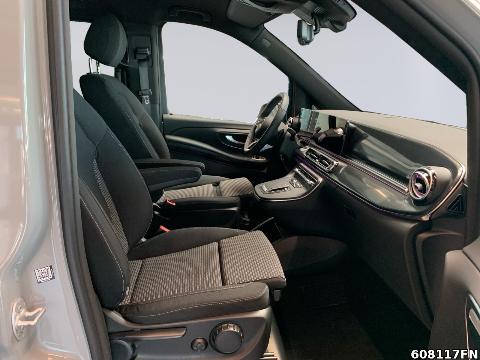 Fahrzeugabbildung Mercedes-Benz V 250 STYLE L AMG *STANDHEIZUNG**AHK**360° KAM*