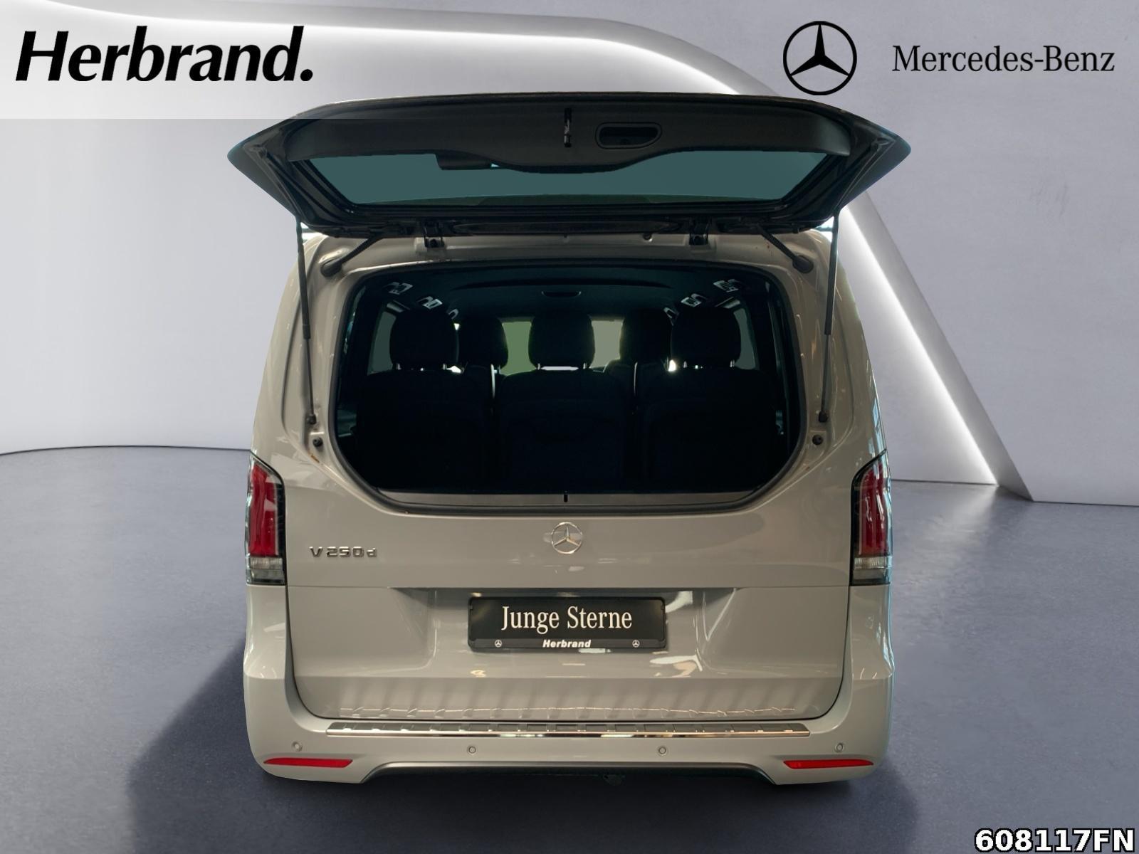 Fahrzeugabbildung Mercedes-Benz V 250 STYLE L AMG *STANDHEIZUNG**AHK**360° KAM*