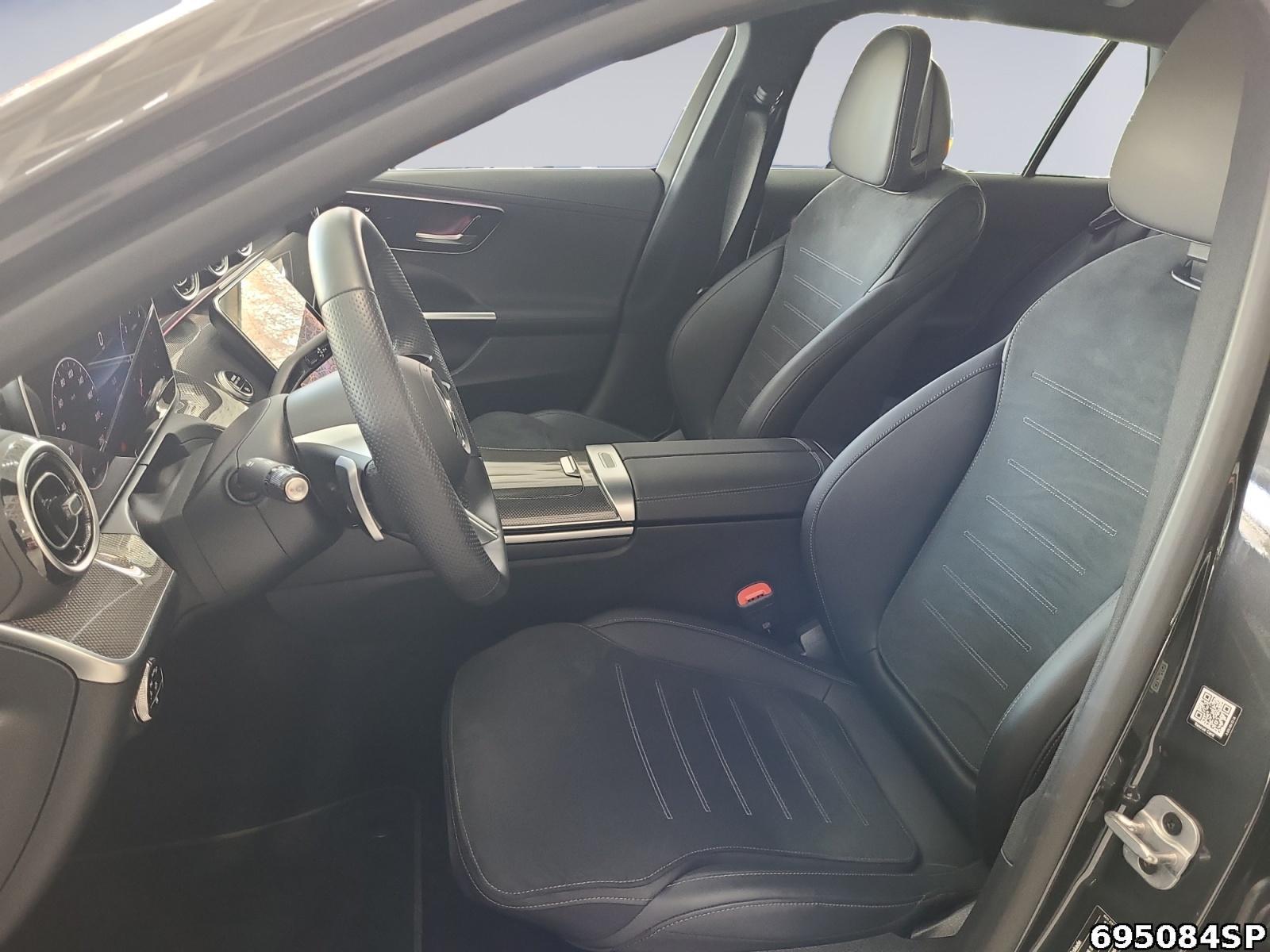 Fahrzeugabbildung Mercedes-Benz C 300 d T AMG AHK Distronic EASY-PACK CarPlay