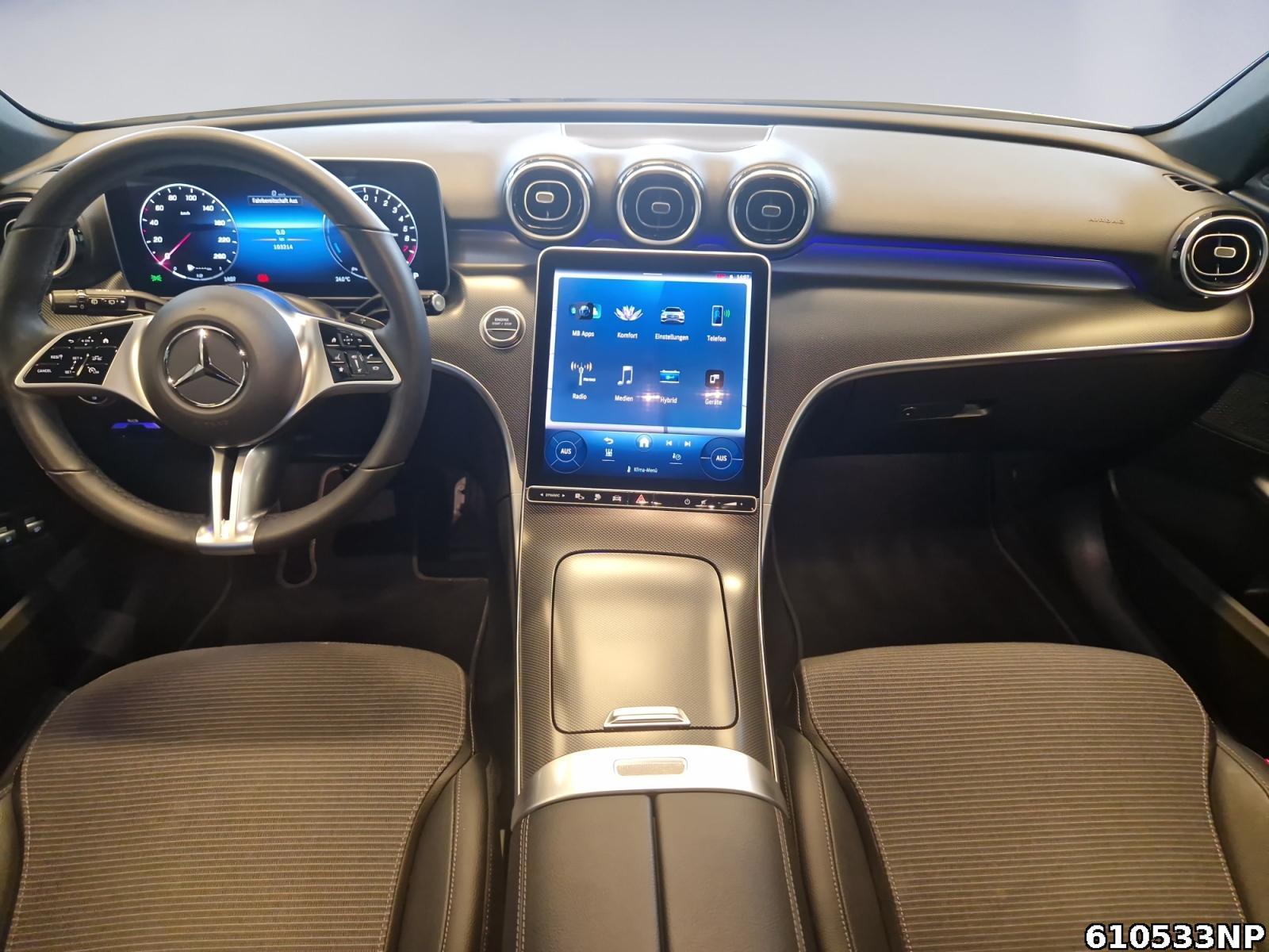 Fahrzeugabbildung Mercedes-Benz C 300 e T Avantgarde Pano AHK Kamera LED CarPlay