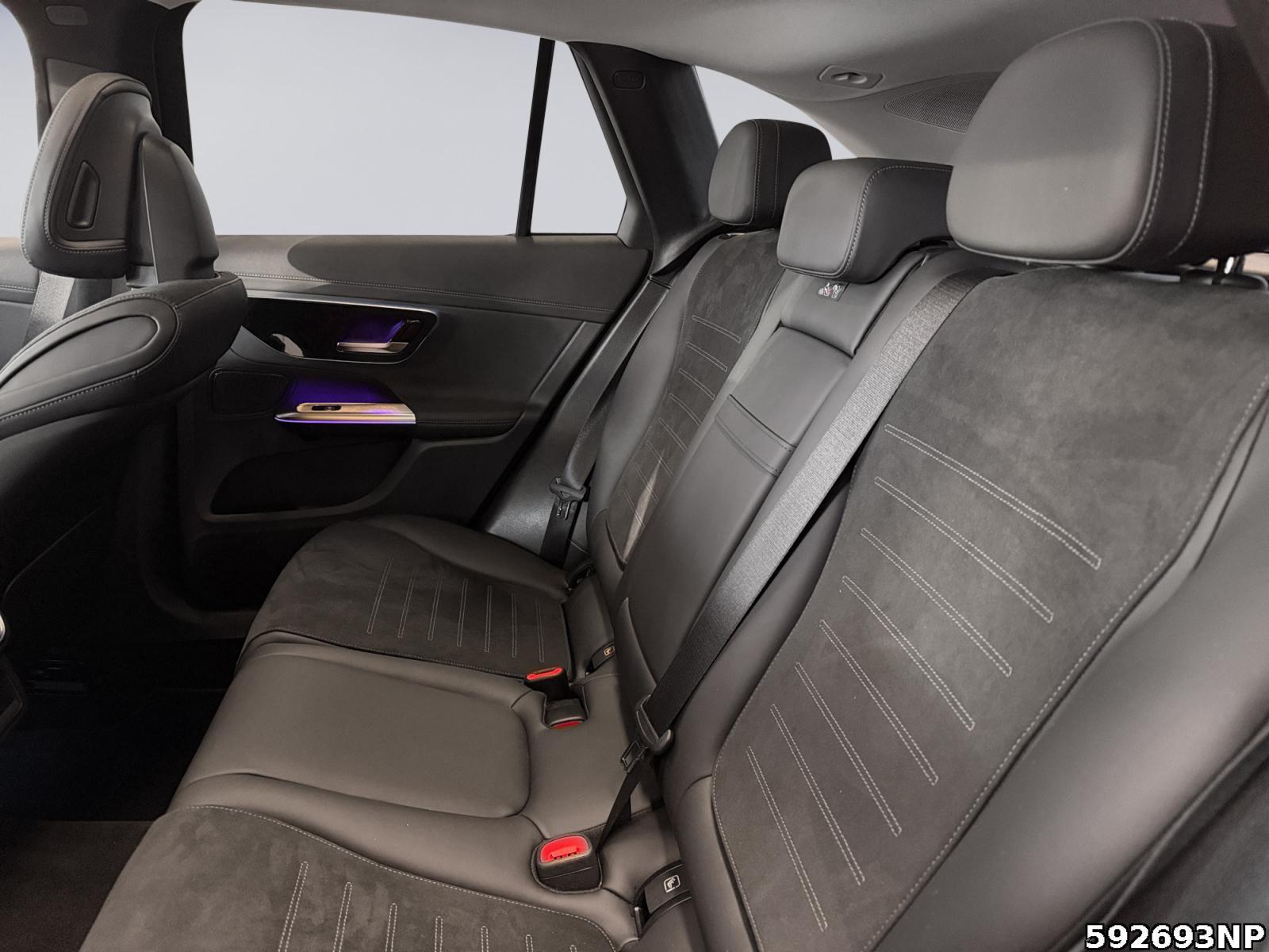 Fahrzeugabbildung Mercedes-Benz GLC 300 d 4M AMG AHK Pano LED Kamera Memory Totw