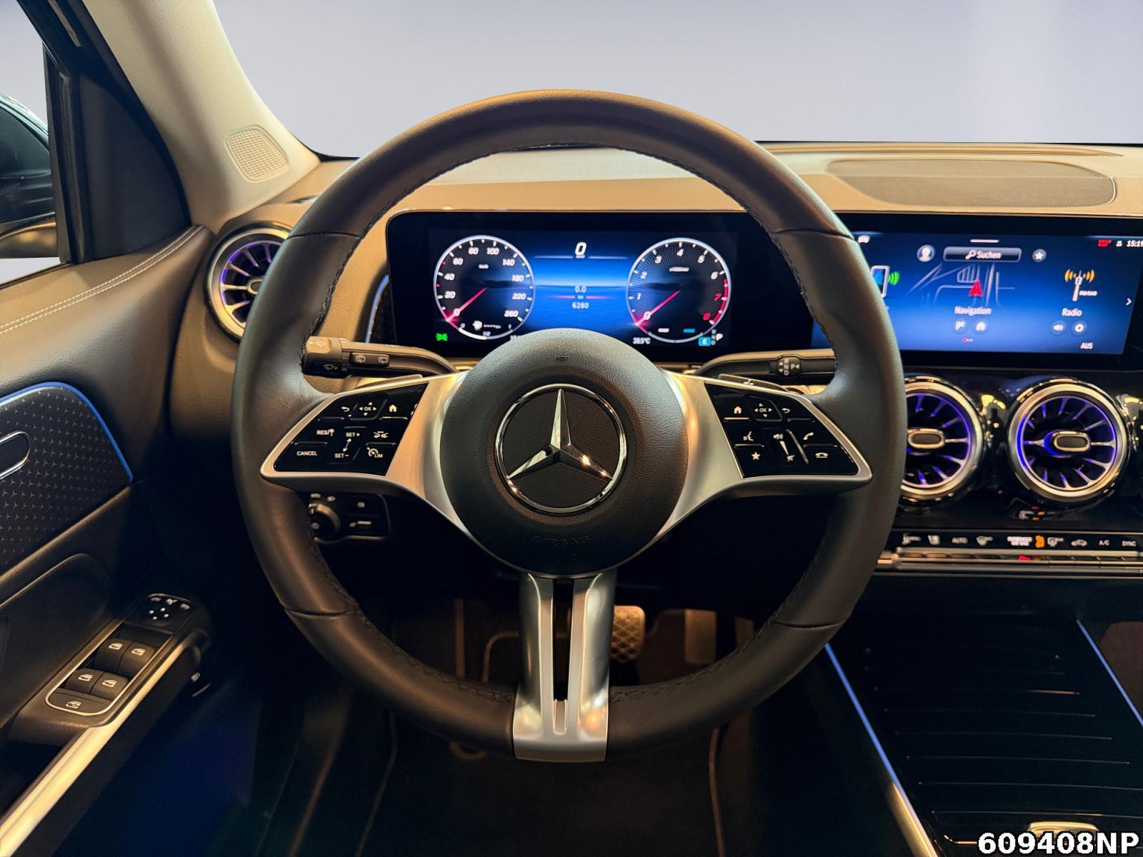 Fahrzeugabbildung Mercedes-Benz GLB 200 Progressive Kamera LED AHK 18 Zoll