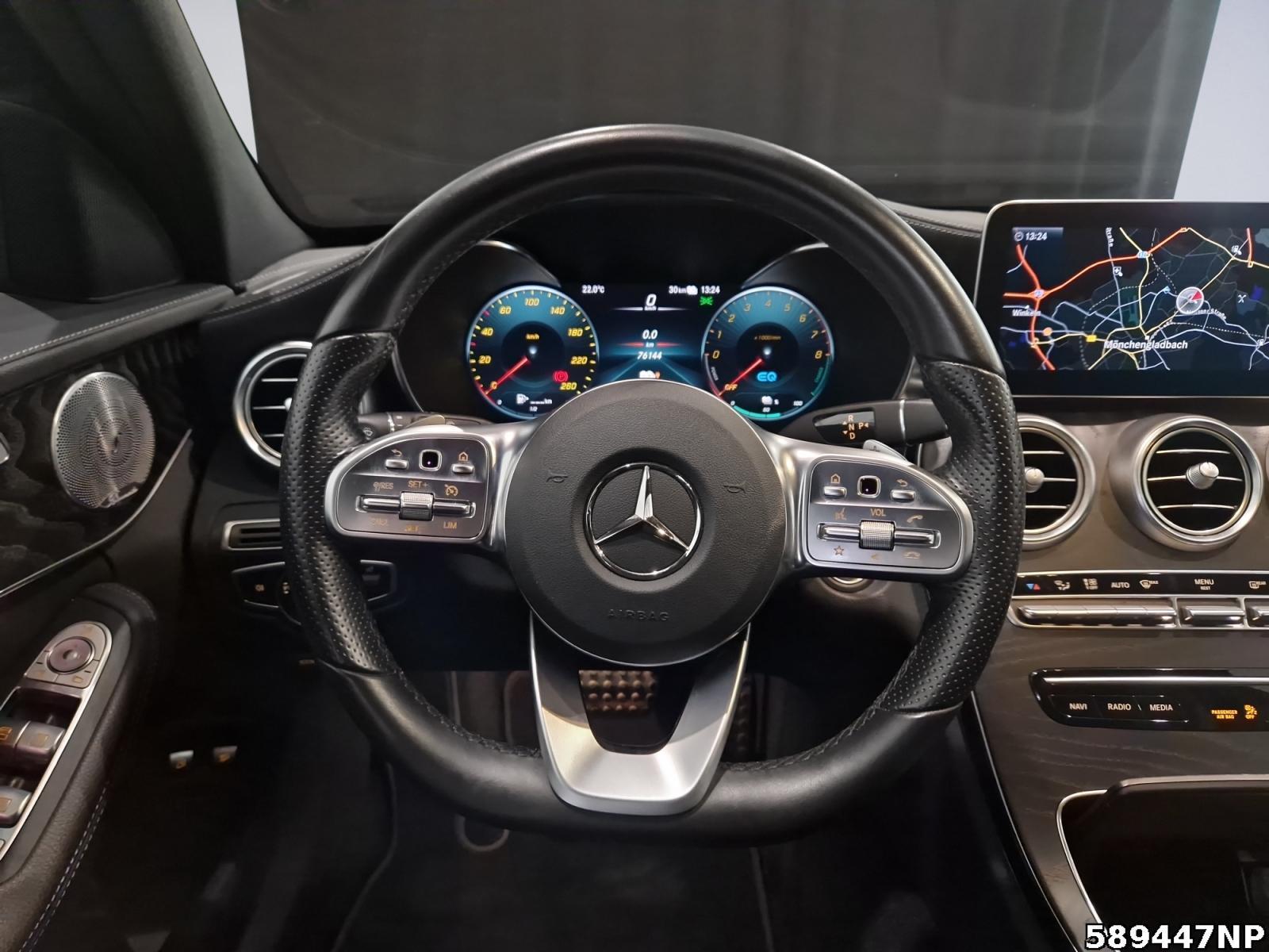 Fahrzeugabbildung Mercedes-Benz C 300 e T AMG Night LED Sound Kamera Ambiente