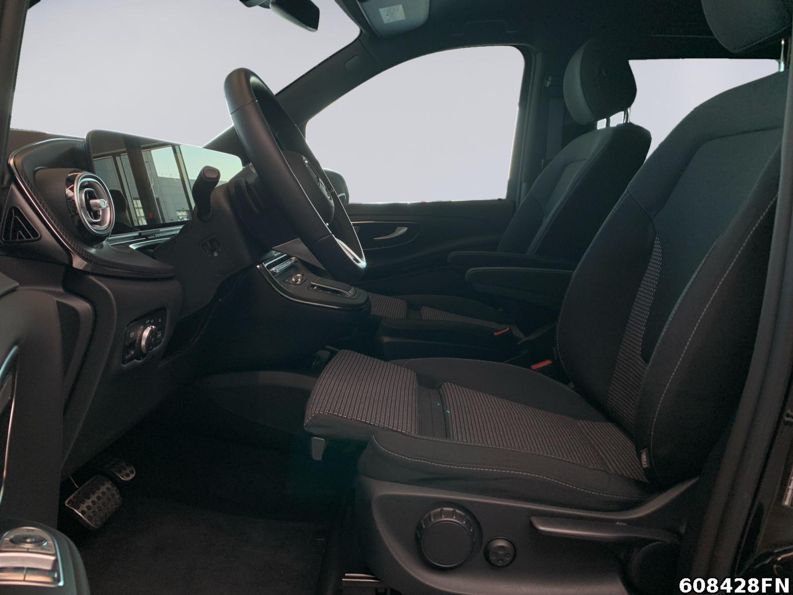 Fahrzeugabbildung Mercedes-Benz V 300 STYLE L AMG *AIRMATIC*BURMESTER*STANDHEIZ*