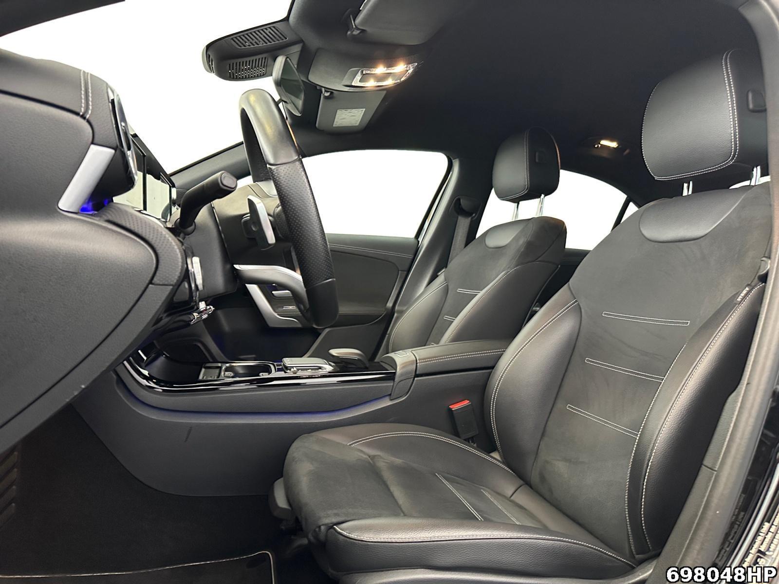 Fahrzeugabbildung Mercedes-Benz A 250 AMG EDITION 2020 Night-Paket Ambientebel