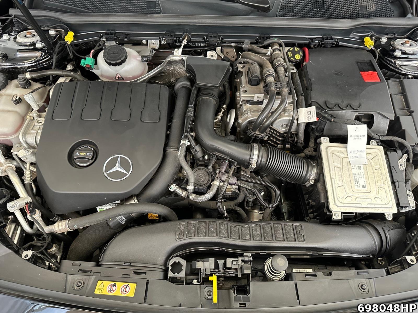 Fahrzeugabbildung Mercedes-Benz A 250 AMG EDITION 2020 Night-Paket Ambientebel
