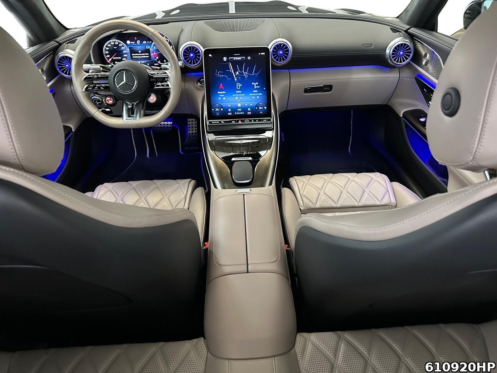 Fahrzeugabbildung Mercedes-Benz AMG GT 55 4M+ Premium Plus AMG Aerodynamik-Paket